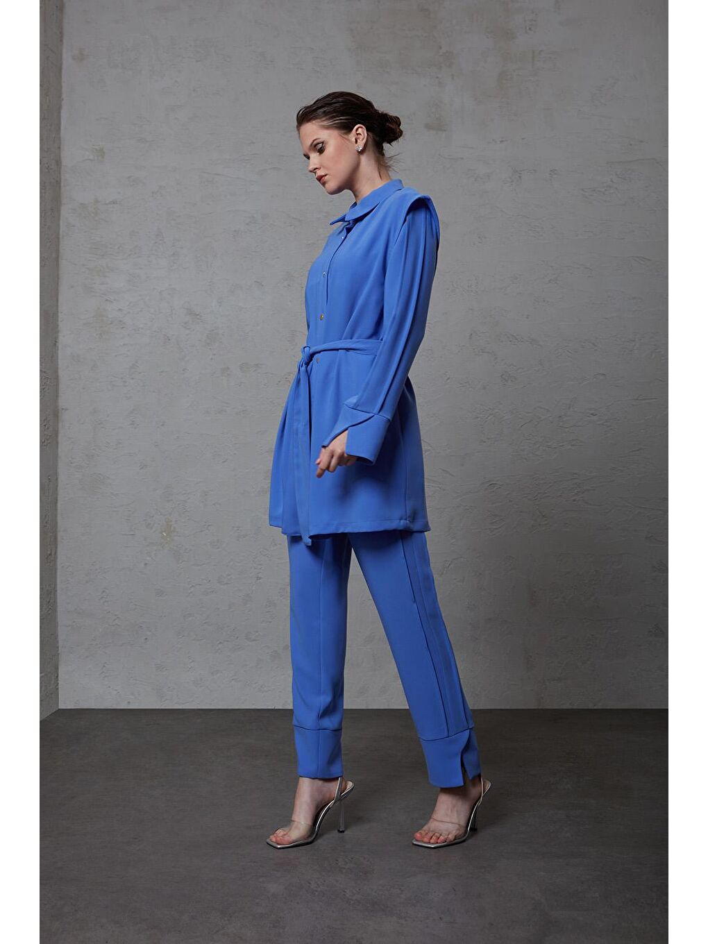 Mavi Paça Kesikli Saks Pantolon-1