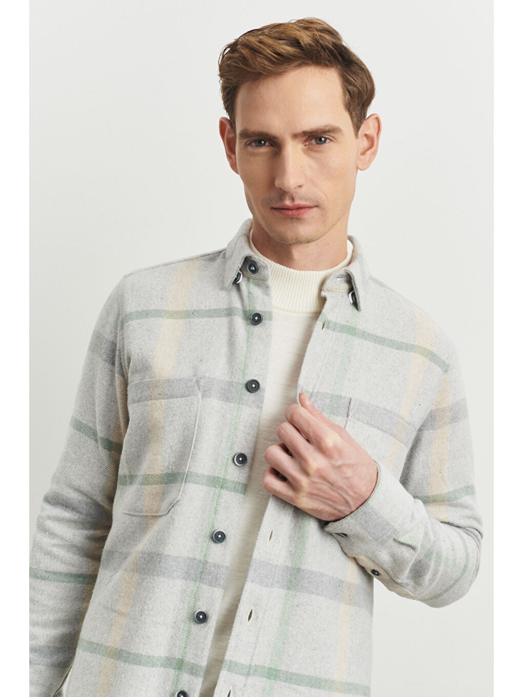 Erkek Gri-Yeşil  Fit Düğmeli Yaka Ekose Desenli Flanel Oduncu Gömlek-2