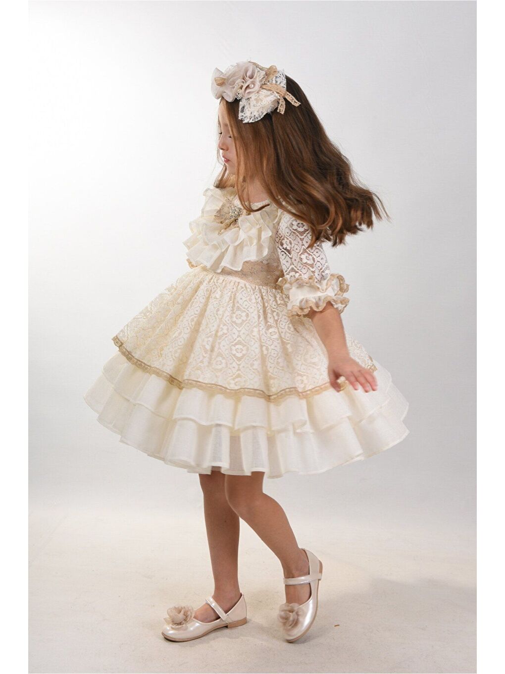 Bej Dantel Detaylı Kız Çocuk Taç Aksesuarlı Abiye Elbise_M2406-2