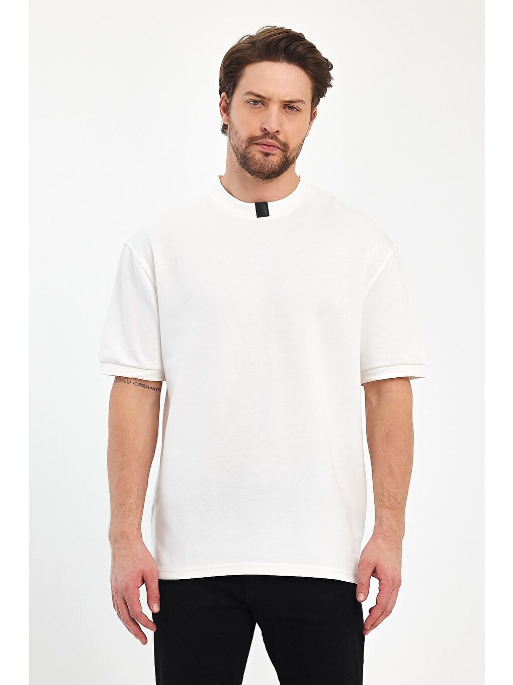 Beyaz Bisiklet Yaka Erkek Tişört 2772