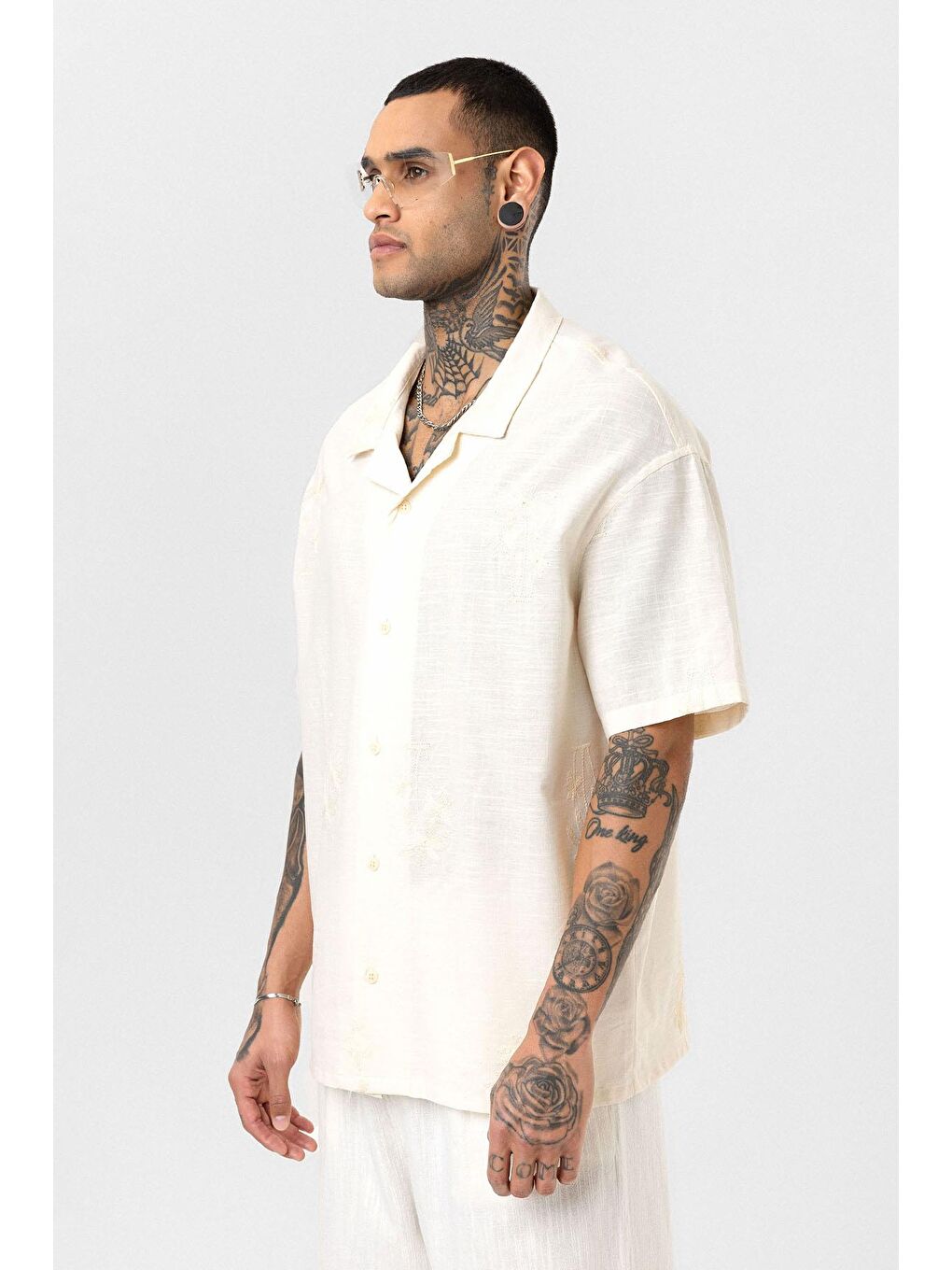 Bej Oversize Nakış Detaylı Kısa Kol Gömlek Naturel-3