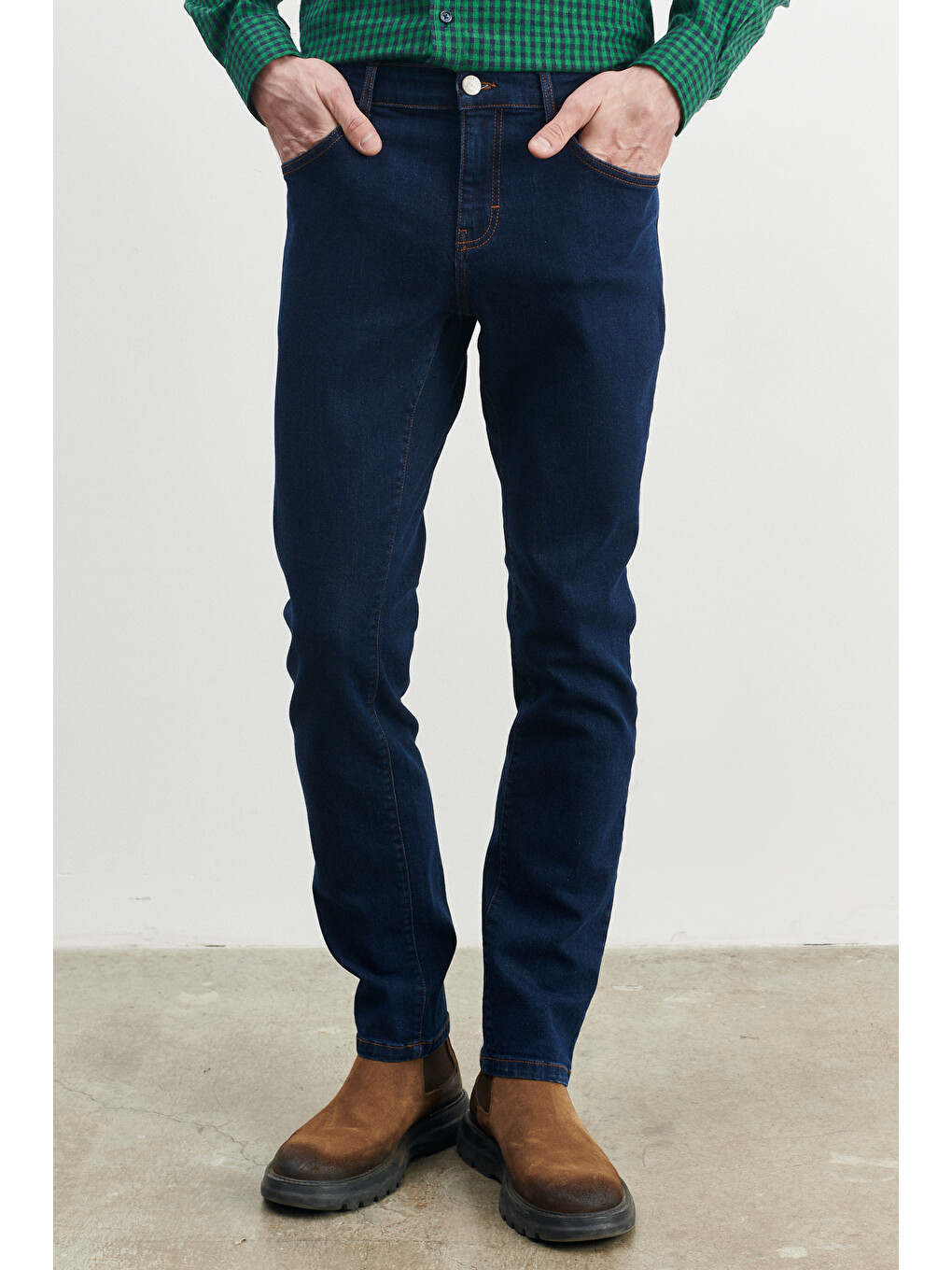 Erkek Koyu Lacivert Slim Fit Dar Kesim Magic Denim Esnek Jean Pantolon