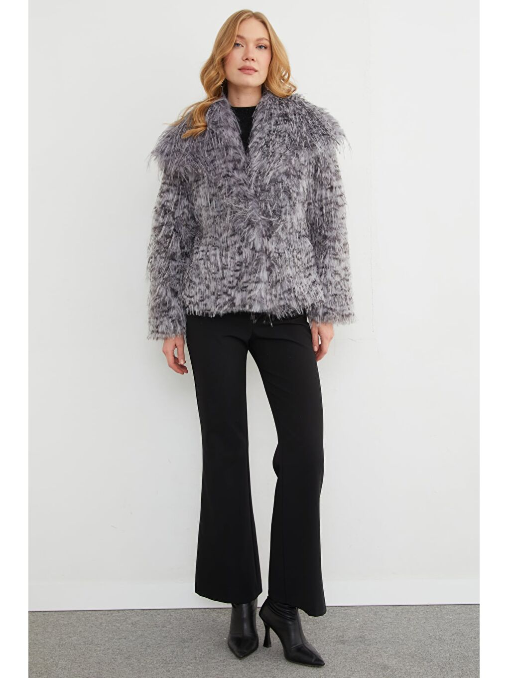 Antrasit Çıtçıtlı Şal Yaka Suni Kürk Ceket-1