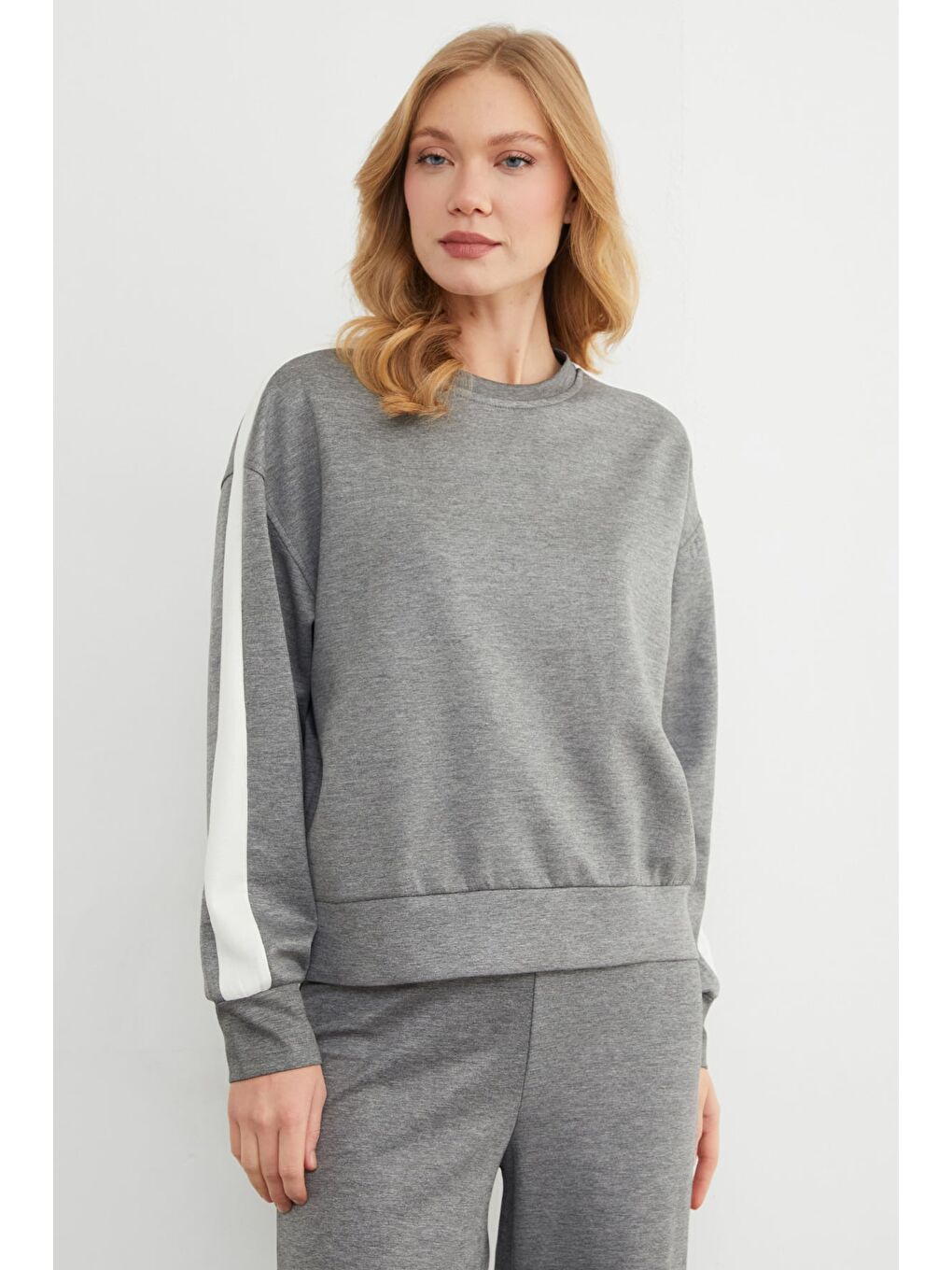 Antrasit Kolu Şeritli Bisiklet Yaka Modal Sweatshirt-3