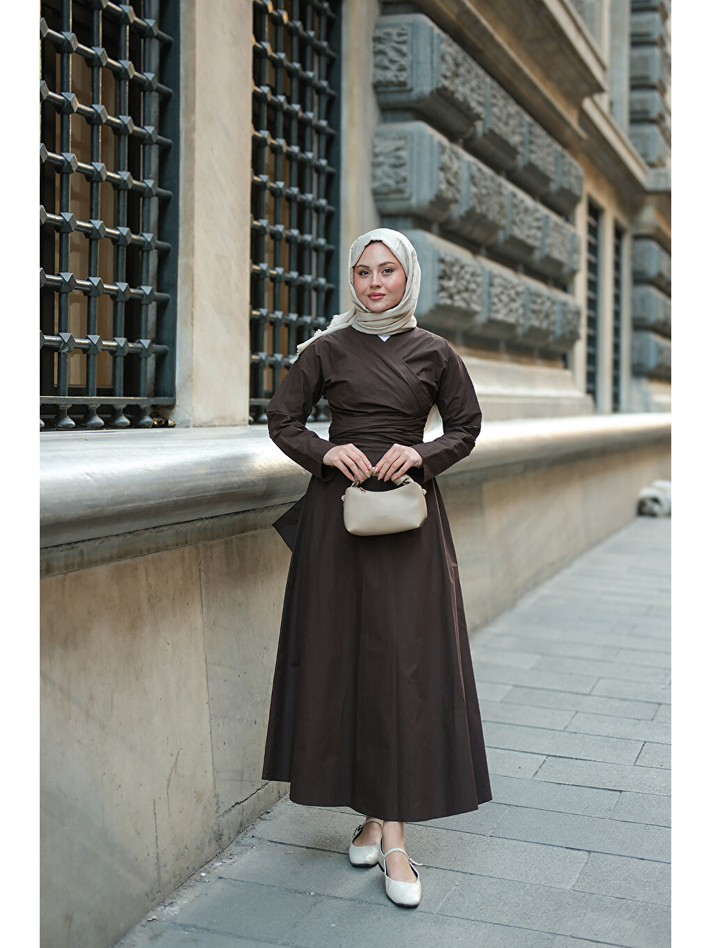 Kadın Kendinden Bağlamalı Poplin Elbise Kahverengi-2