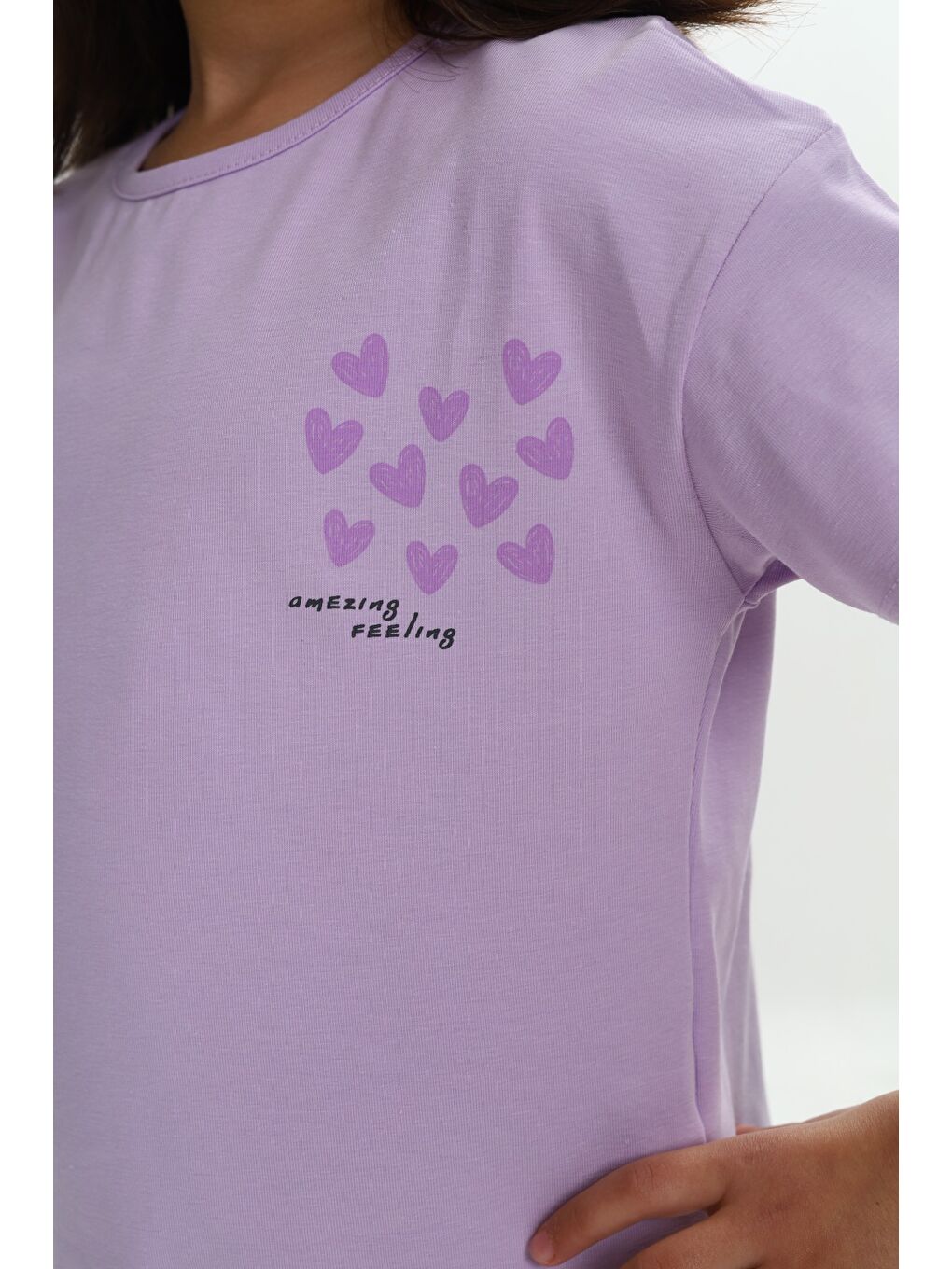 Lila Kız Çocuk Göğsü Çok Kalp Baskılı Tişört-1