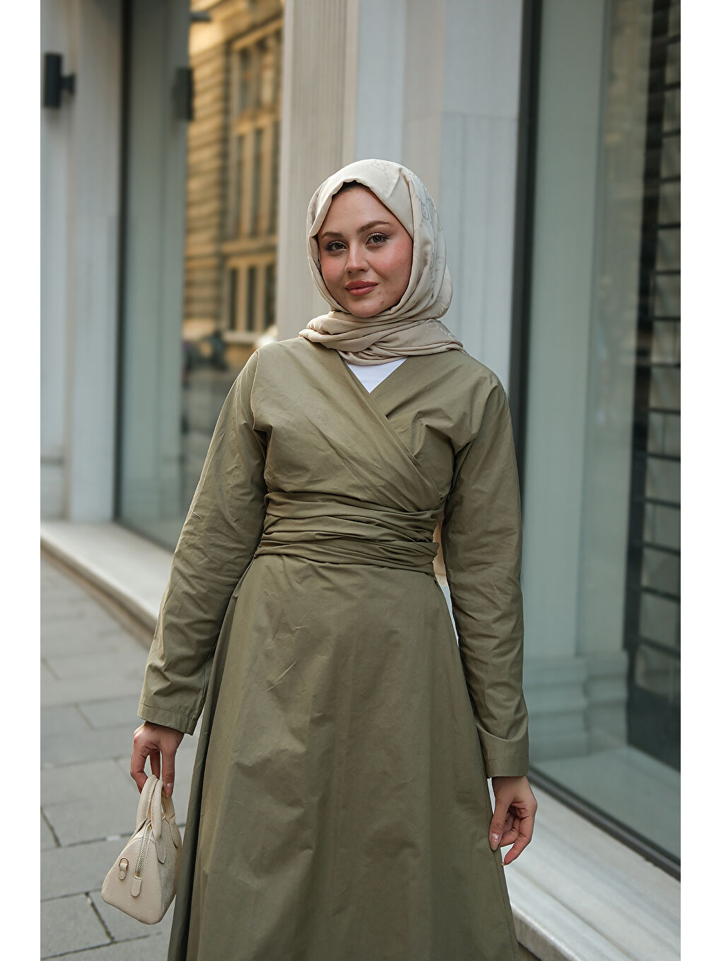 Kadın Kendinden Bağlamalı Poplin Elbise Yeşil-4