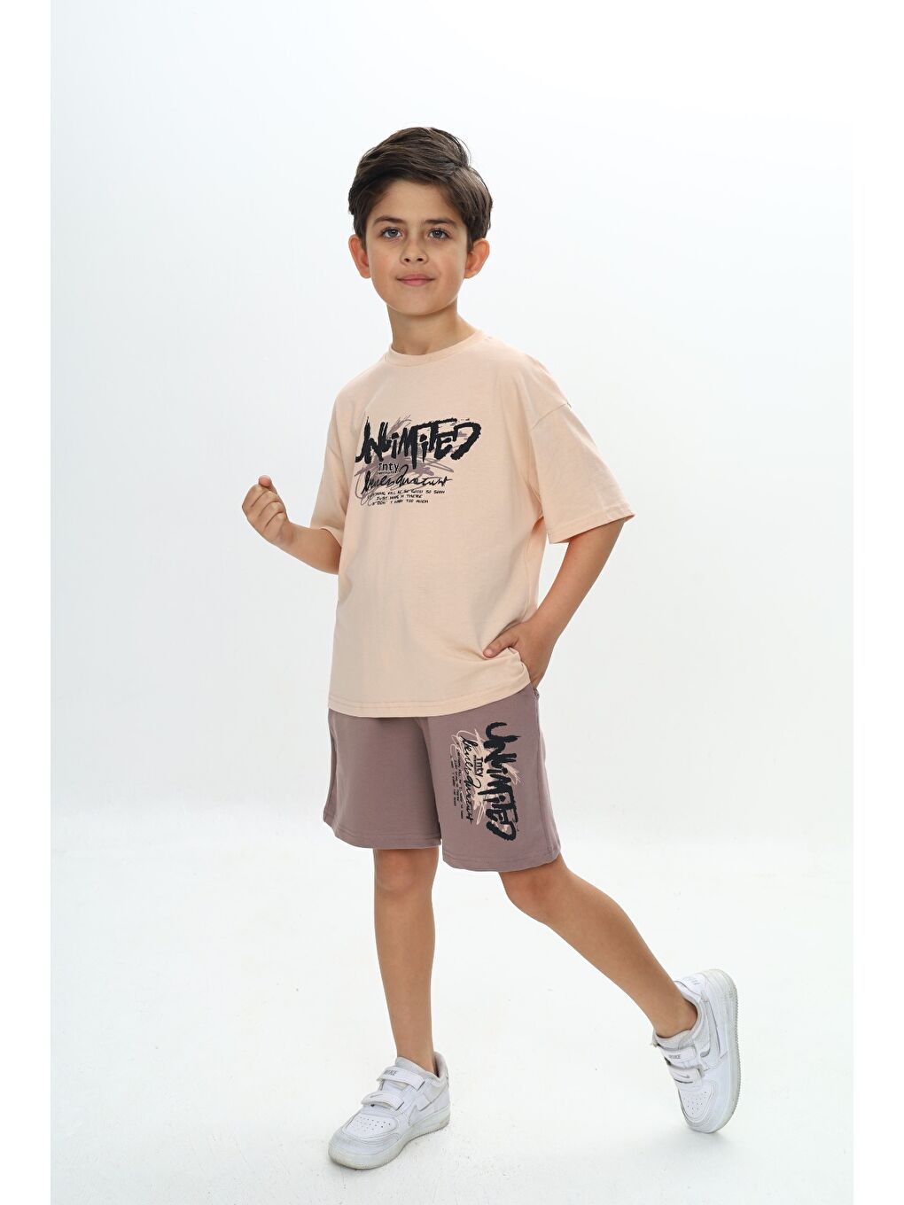 Bej Erkek Çocuk Unlimited Yazı Baskılı Şortlu Takım-1
