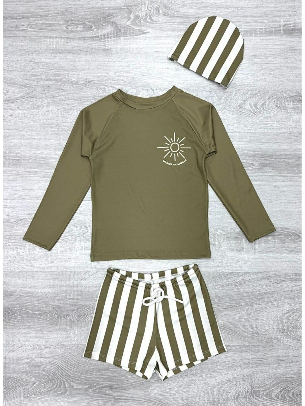 Haki Erkek Çocuk 3'lü Mayo Takımı (Şort+Tişört+Bone) 2-8 Yaş 12218
