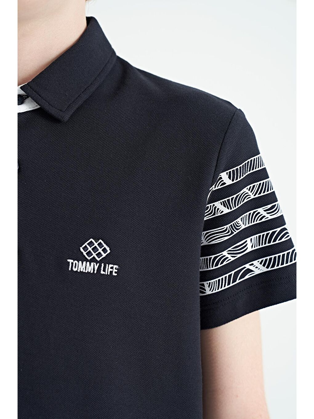 TOMMYLIFE Lacivert Kol Baskı Detaylı Standart Kalıp Polo Yaka Erkek Çocuk T-Shirt - 11093 - 2