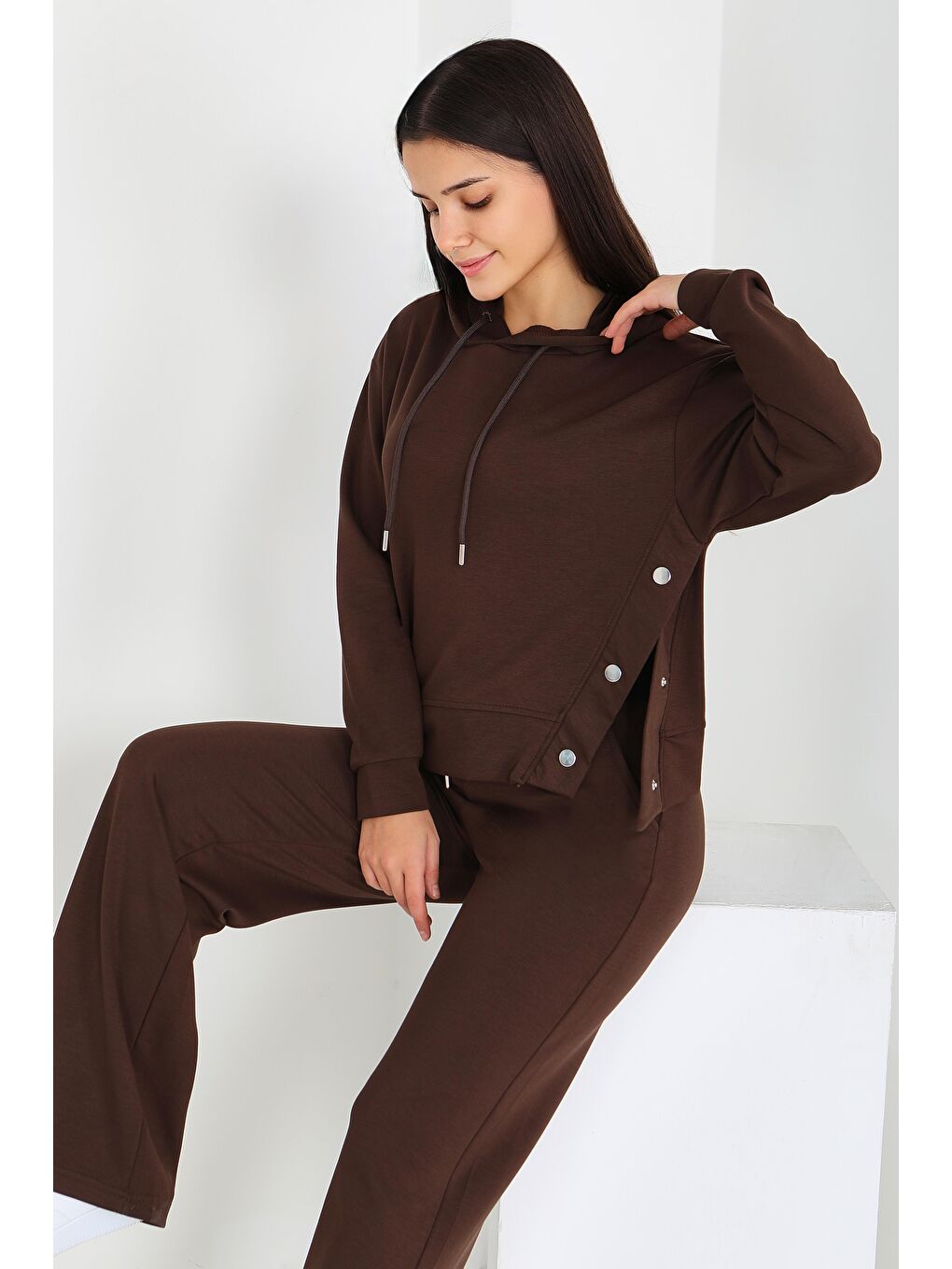 Kahverengi Çıtçıt Detaylı Modal İkili Takım Kahve - 27878-KAHVE-2