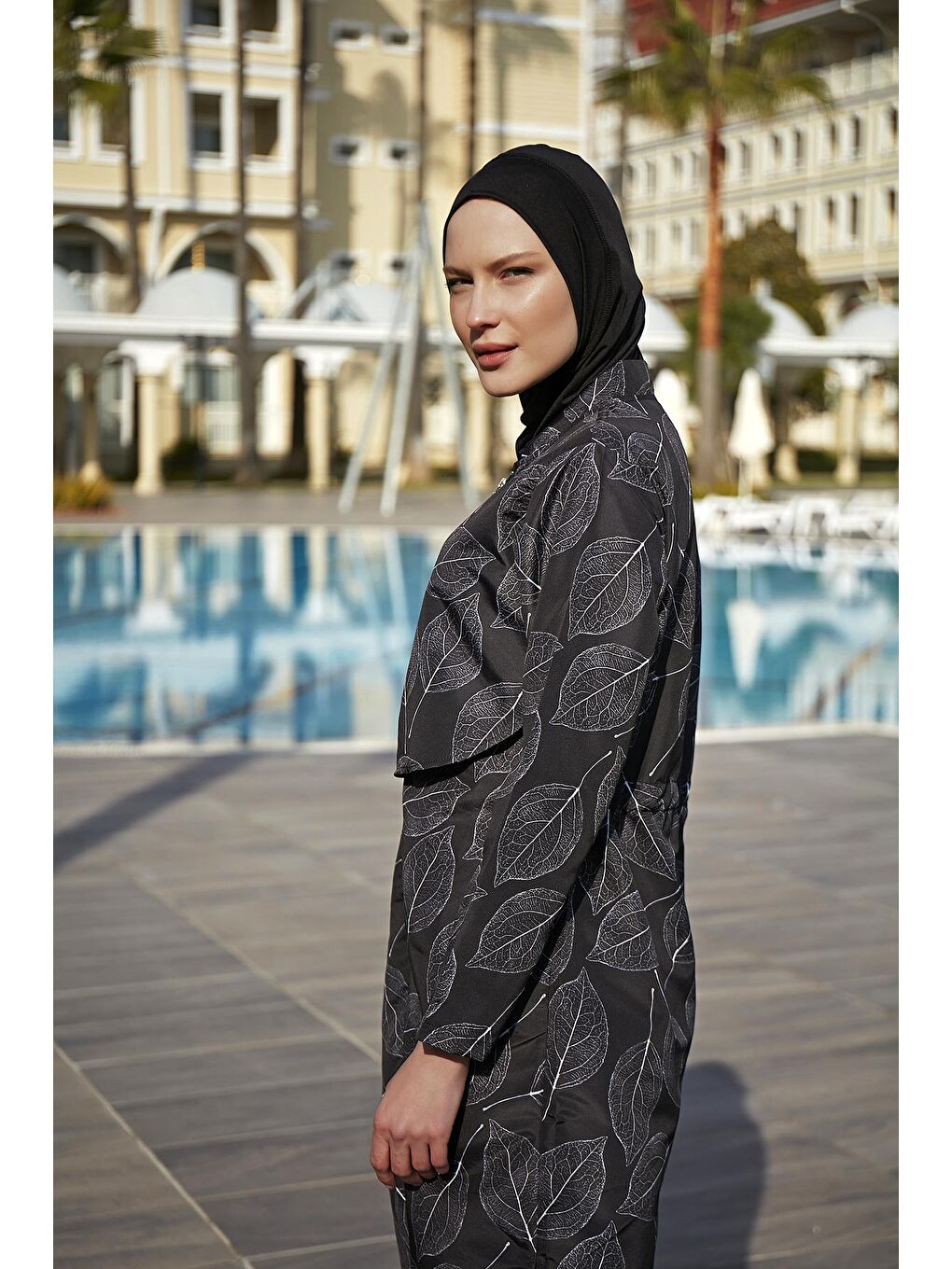 Siyah Önü Kapaklı Paraşüt Tam Kapalı Tesettür Mayo Nur-8