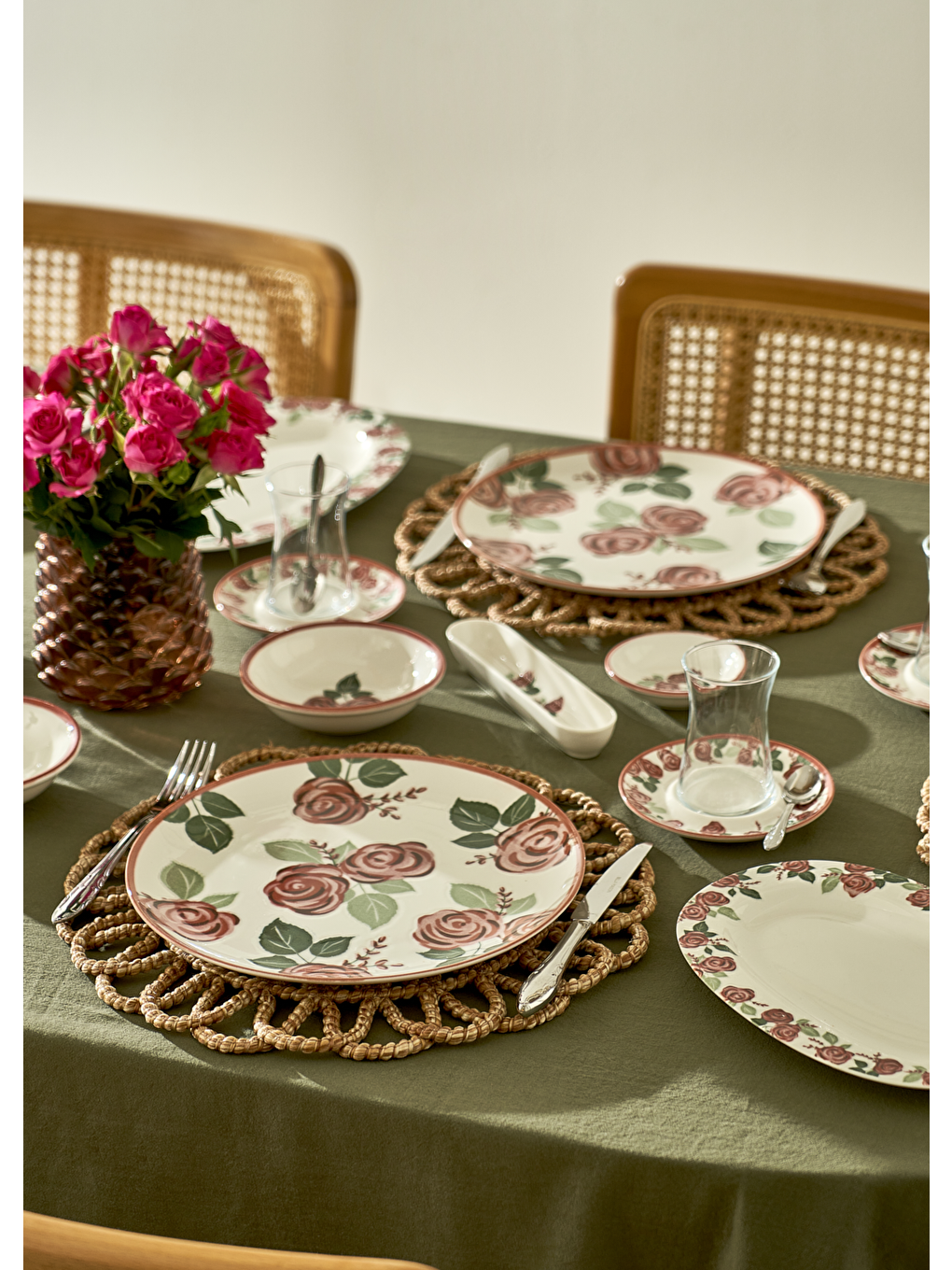 Karışık Rose Porselen 6'lı Servis Tabağı (26 cm)-2