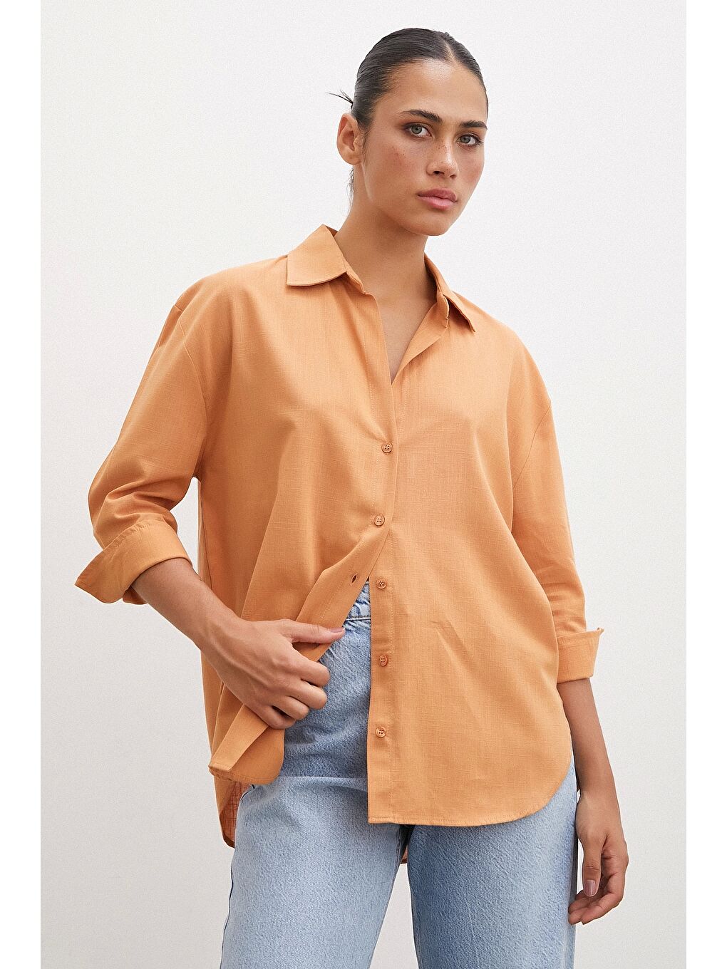 Kahverengi Geniş Manşetli Keten Gömlek Kahve-4