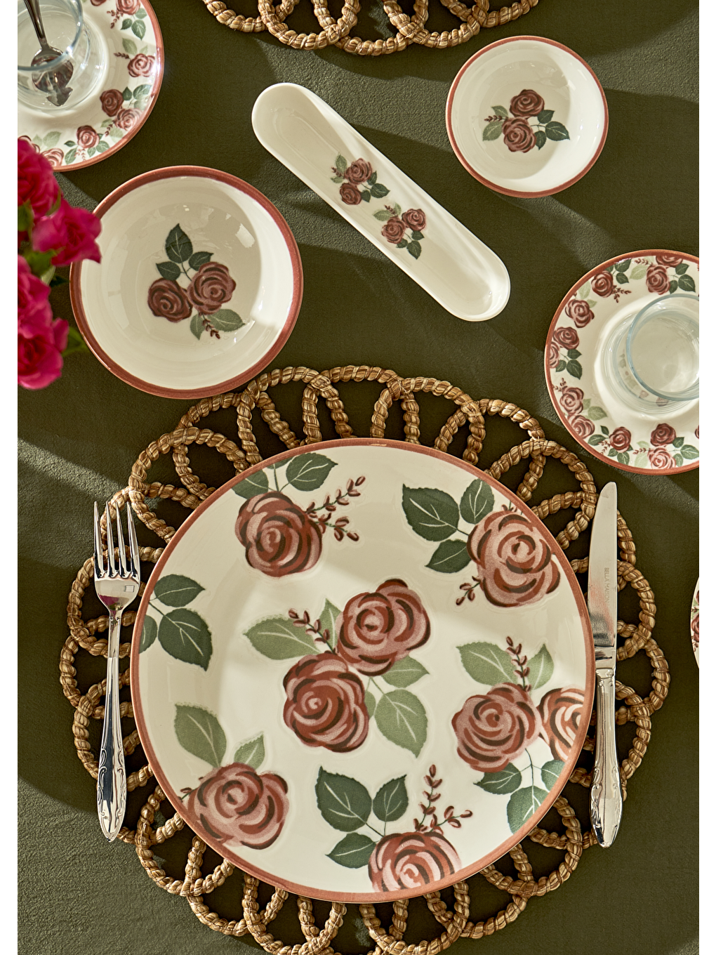 Karışık Rose Porselen Servis Tabağı (26 cm)-4