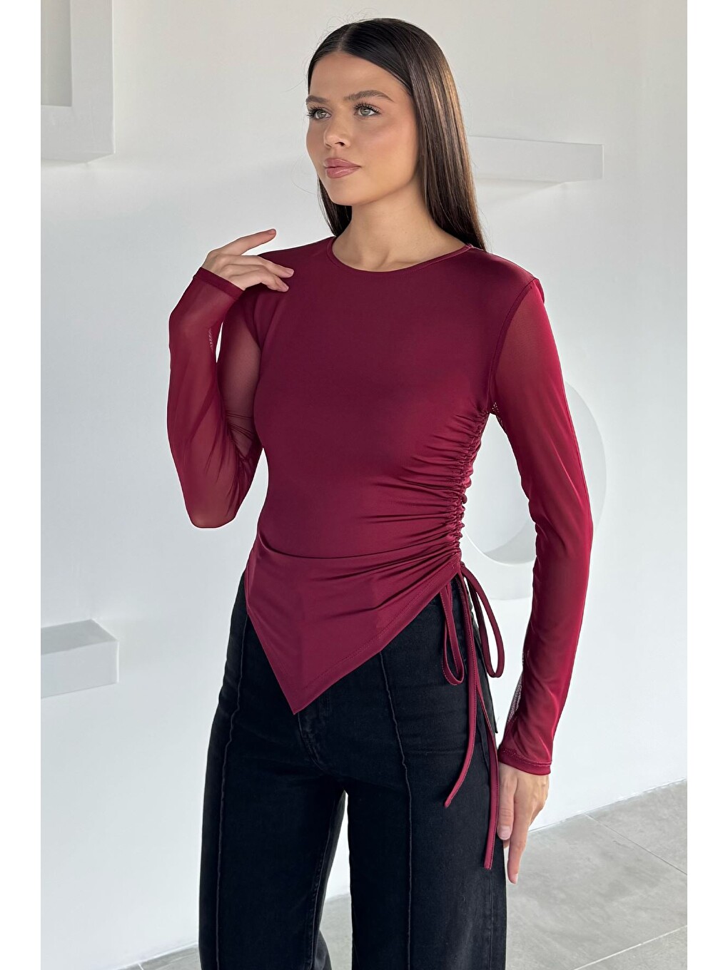 Bordo Kadın Yan Büzgü Detaylı Kollar Tüllü Elastanlı Bluz-1