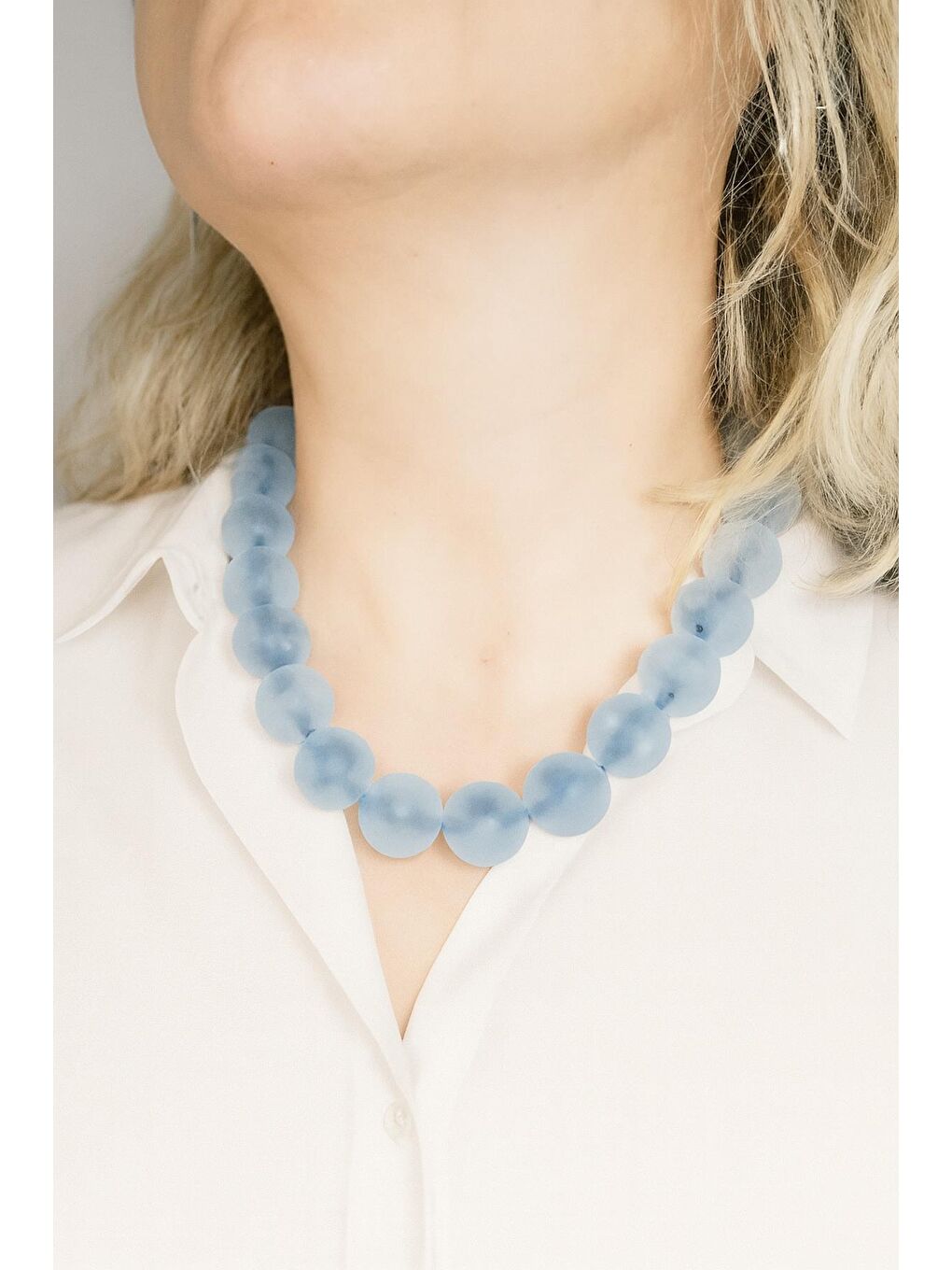 Mavi Buzul 20mm Büyük Boncuklu Kolye