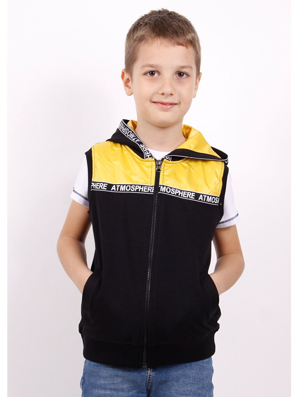 Siyah Erkek Çocuk Şeritli Kapüşonlu Yelek-1