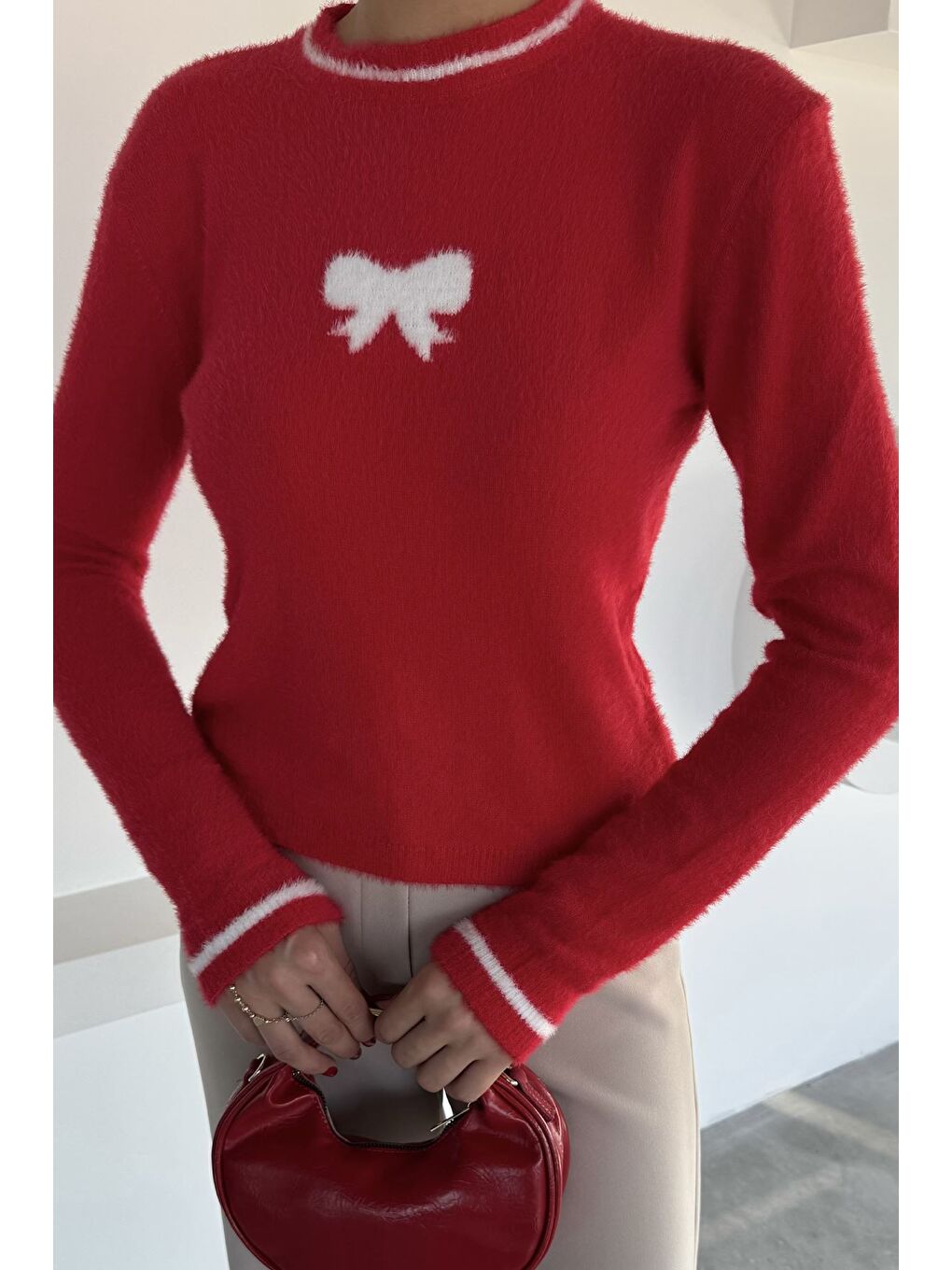 Kırmızı Kadın Bisiklet Yaka Sakallı Triko Kazak-1