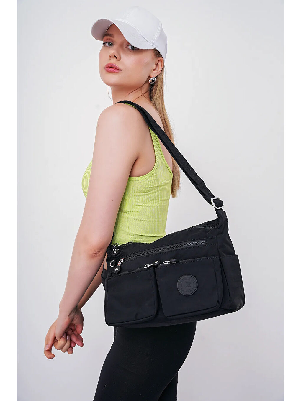 Siyah Çapraz Askılı Kadın Çanta BHPC6004-1