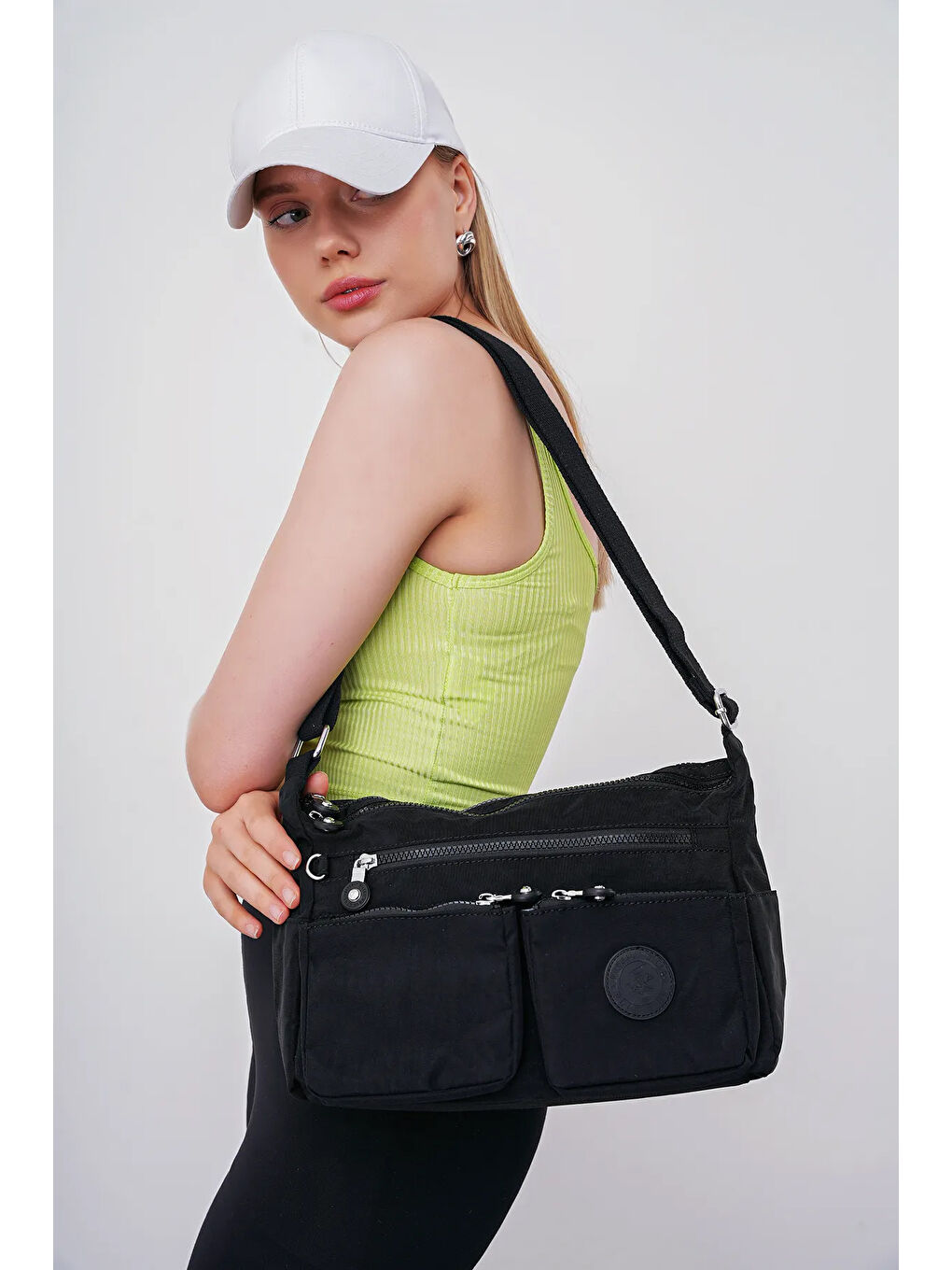 Siyah Çapraz Askılı Kadın Çanta BHPC6004-2