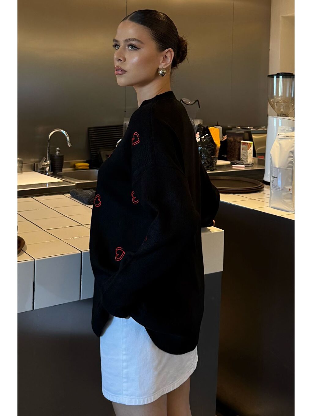 Siyah Kalp Nakışlı Kadın Triko Kazak-3