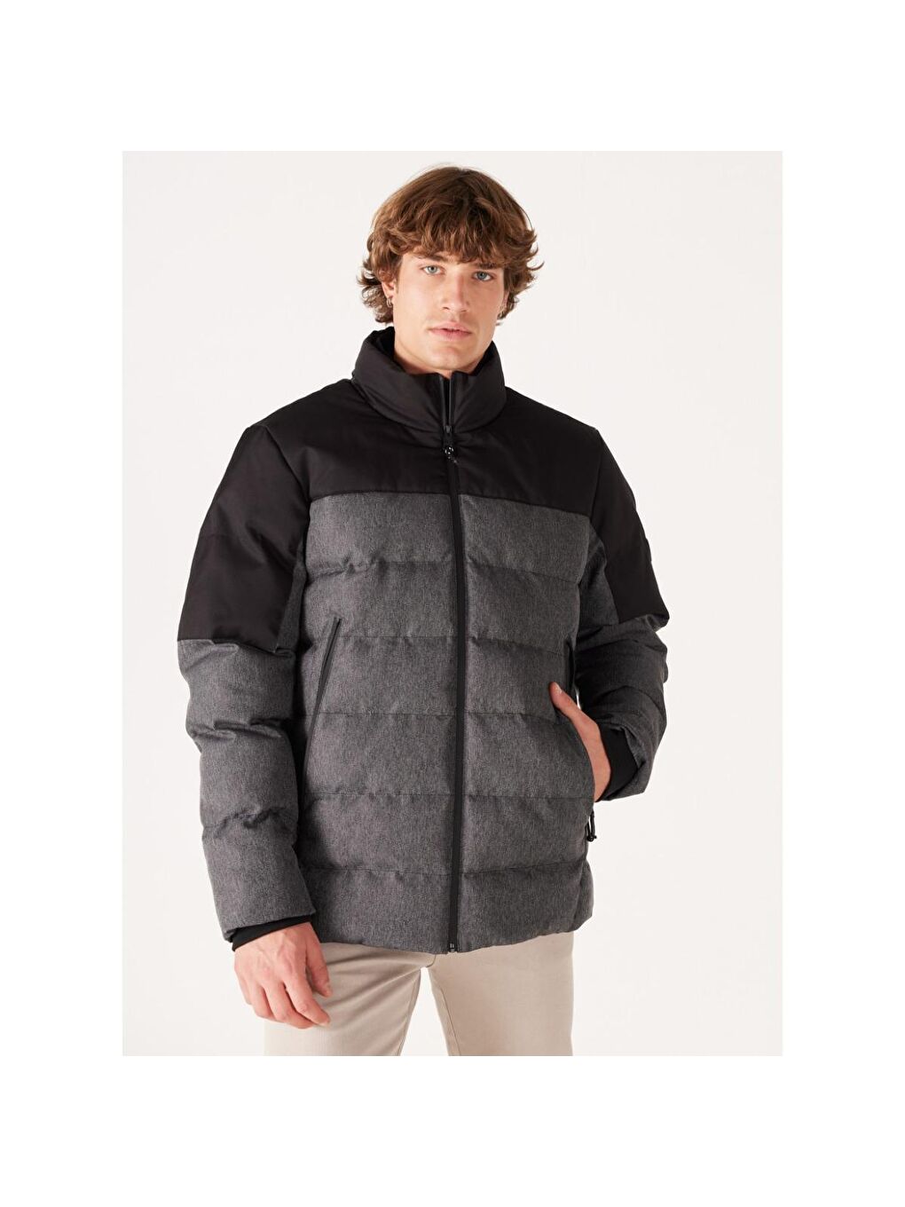 Wrangler Siyah Puffer Erkek Siyah Dik Yaka Mont