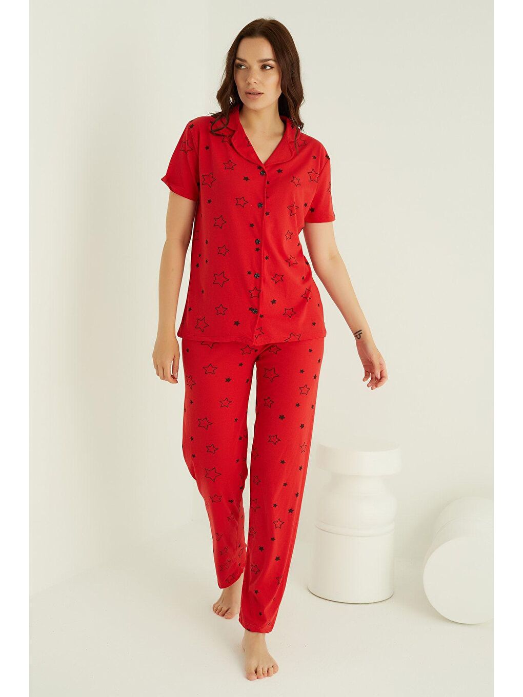 Kırmızı Pamuklu Düğmeli Pijama Takim-1