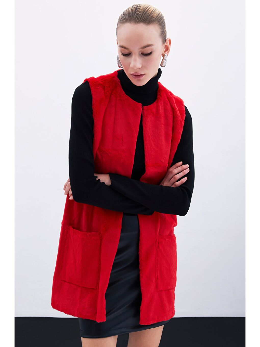 Cep Detaylı Pelüş Yelek - Kırmızı-2