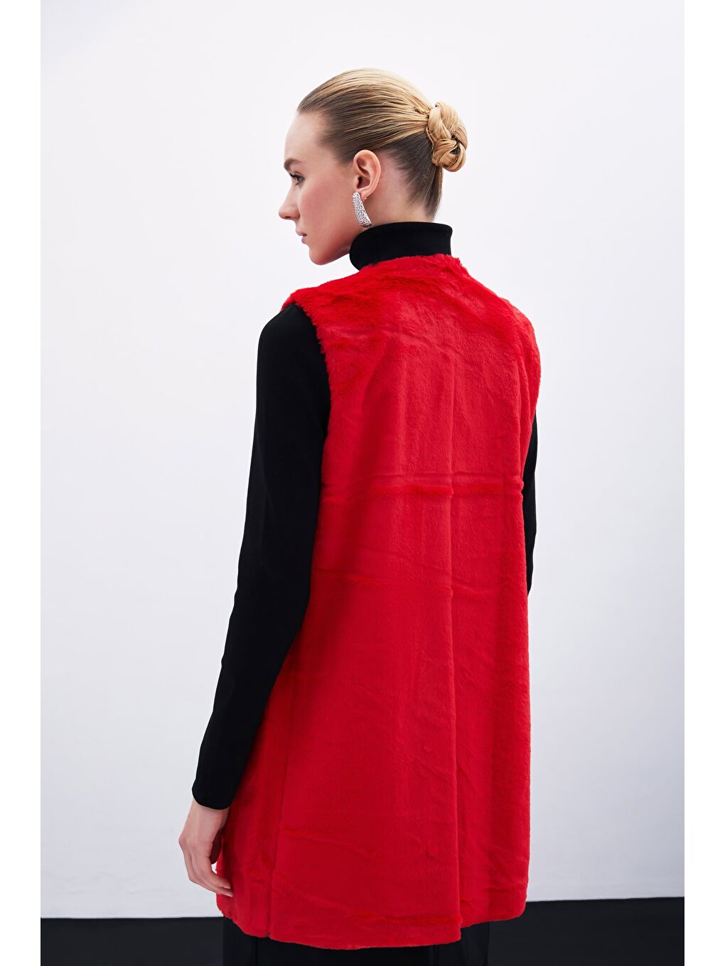 Cep Detaylı Pelüş Yelek - Kırmızı-5