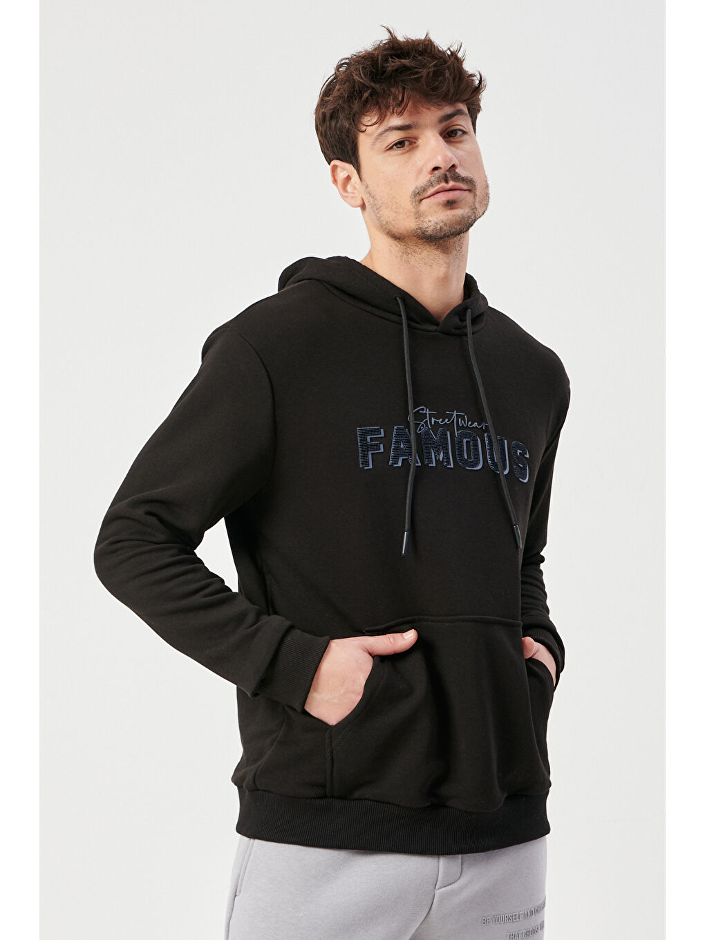 Erkek Siyah Slim Fit Dar Kesim Kapüşonlu Pamuklu Rahat Sweatshirt-3