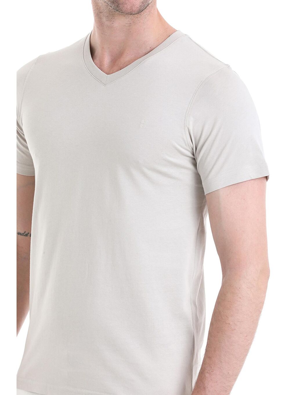 Ekru Regular Fit Düz 100% Pamuklu V Yaka Tişört-4