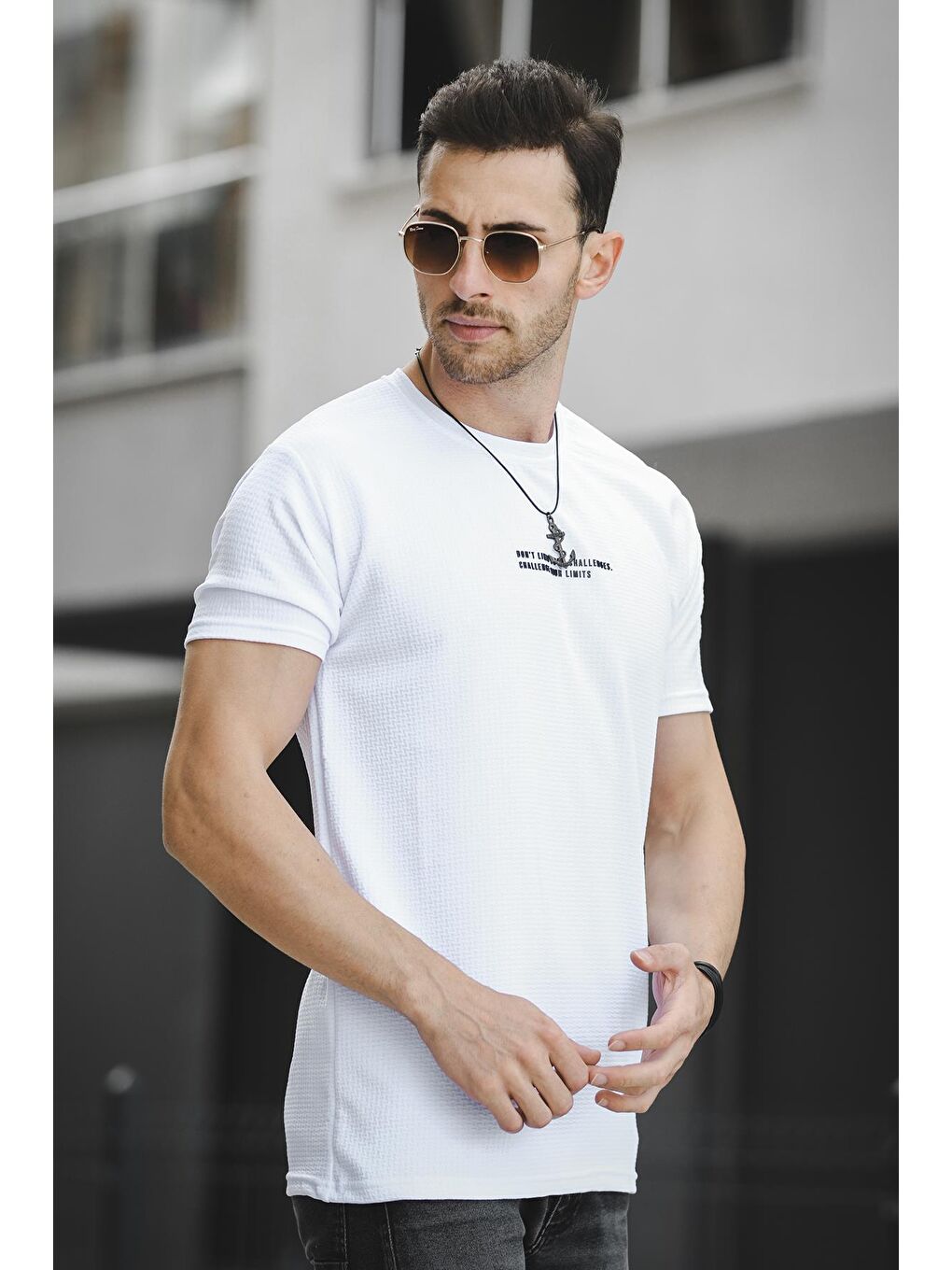 Beyaz Ft Dont Limit Baskılı Waffle Bisiklet Yaka Elastanlı Slim Fit Erkek Tişört