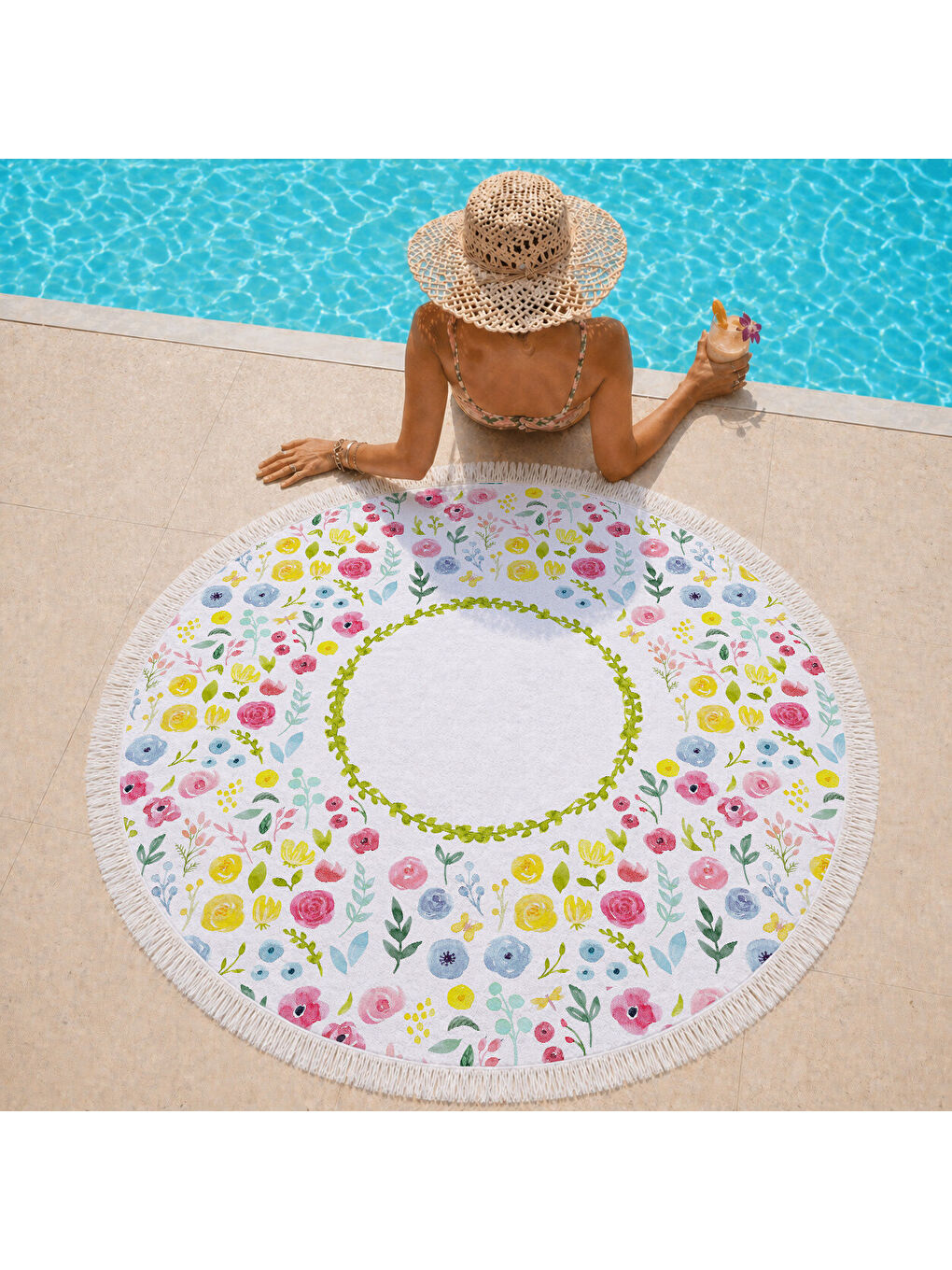 Karışık Beyaz Zeminli Minimalist Çiçekli 150 cm Yuvarlak Plaj Havlusu-1