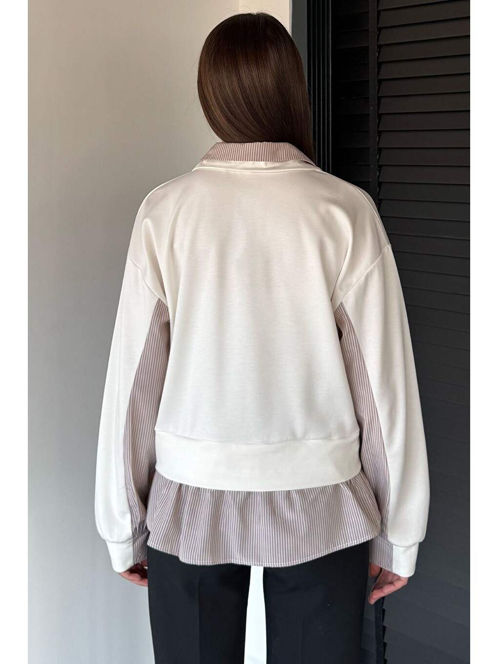 Ekru Kadın Polo Yaka Gömlek Garnili Sweatshirt-3