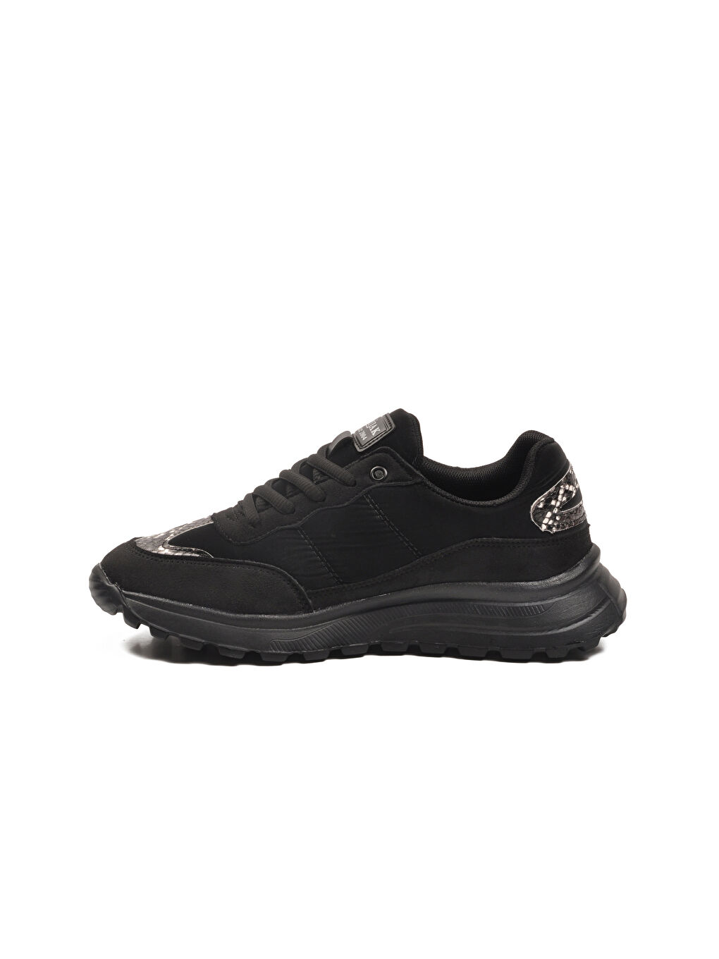 Siyah Bağcıklı Hafif Esnek Kadın Spor Ayakkabı Roni G-1