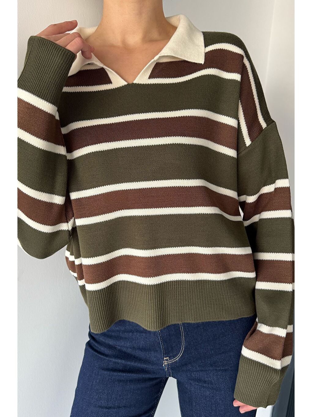 Haki Kadın Çizgili Triko Kazak-1