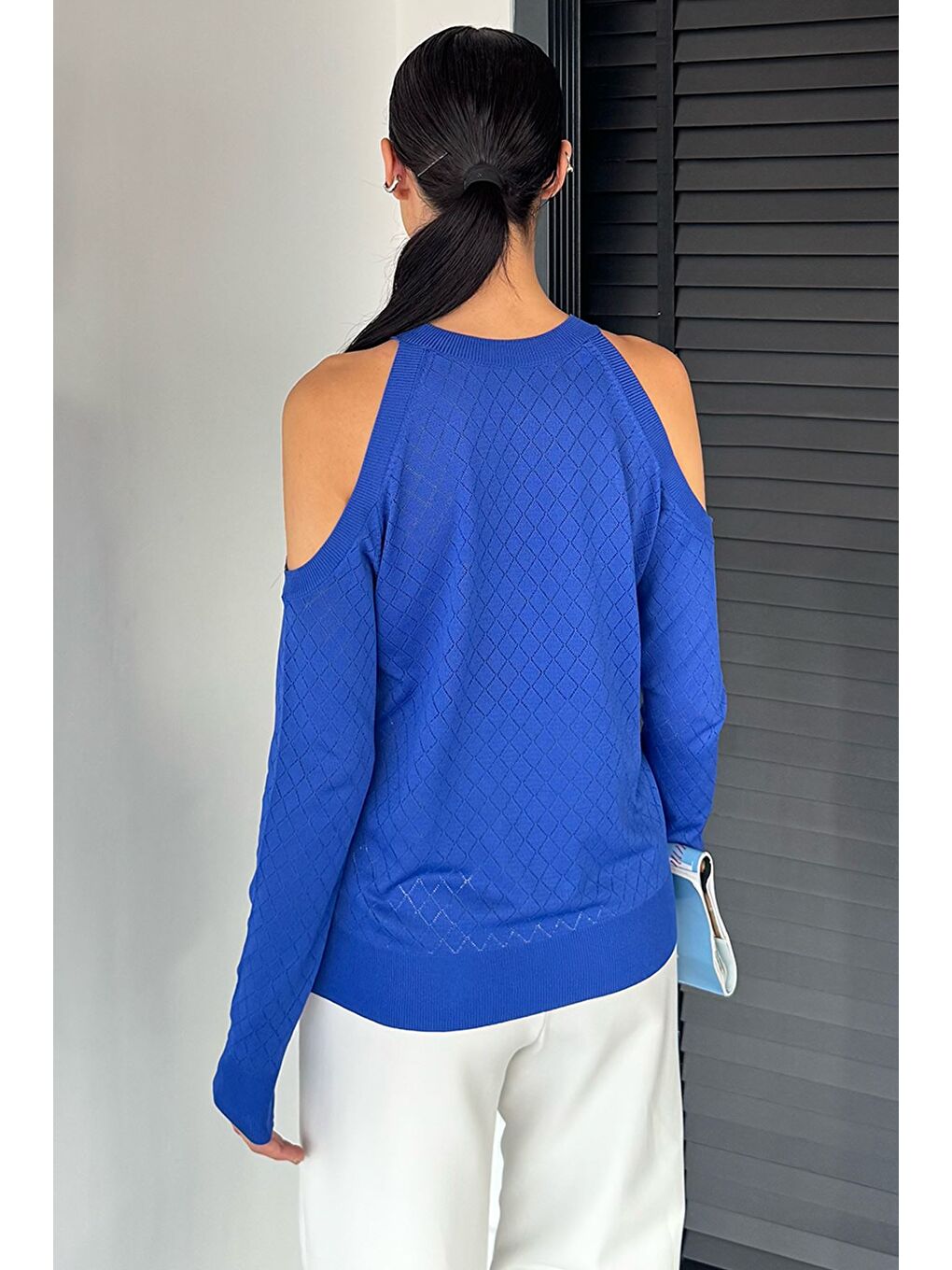 Mavi Omuz Dekolteli Kadın Triko Bluz-3