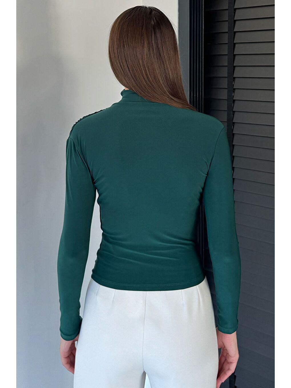 Yeşil Omuz Ve Bel Drapeli Uzun Kol Bluz-6