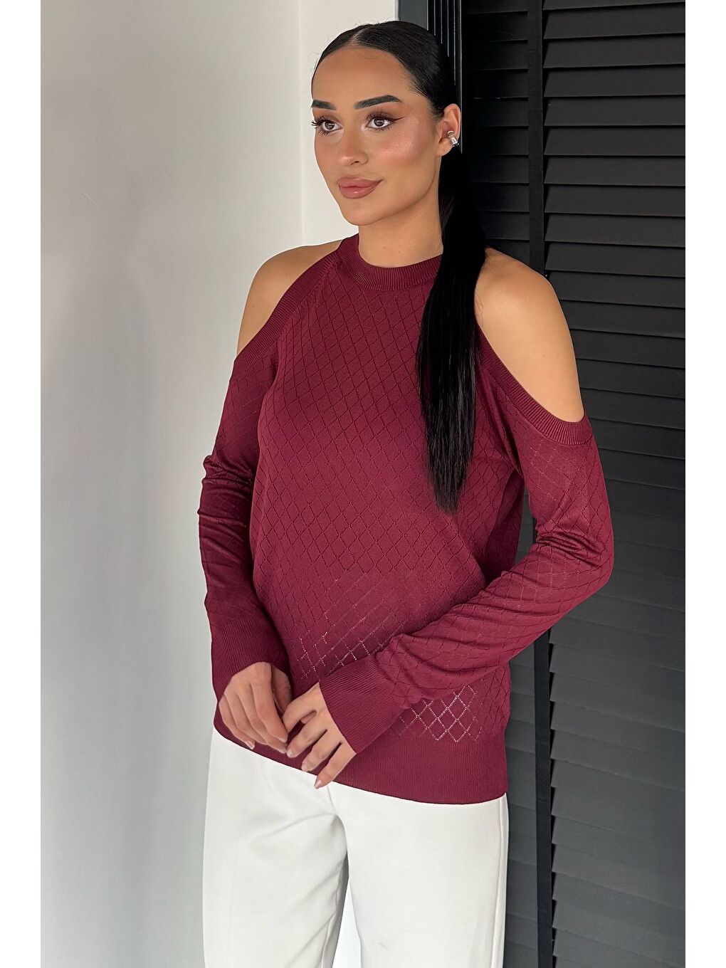 Bordo Omuz Dekolteli Kadın Triko Bluz-1