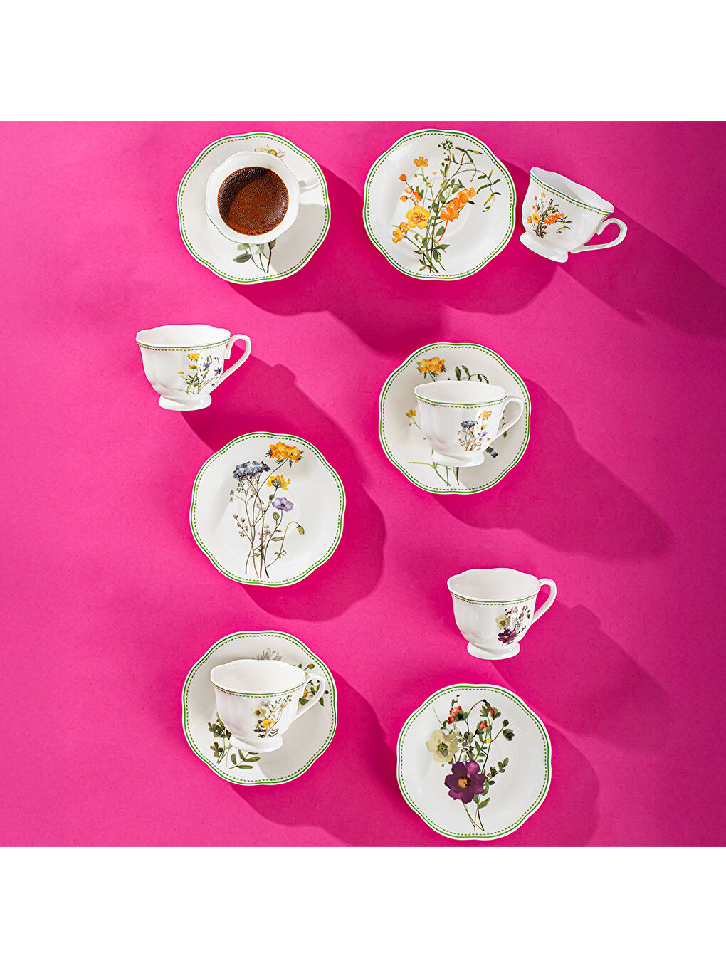 Beyaz Secret Garden 6 Kişilik 12 Parça Porselen Kahve Takımı-2