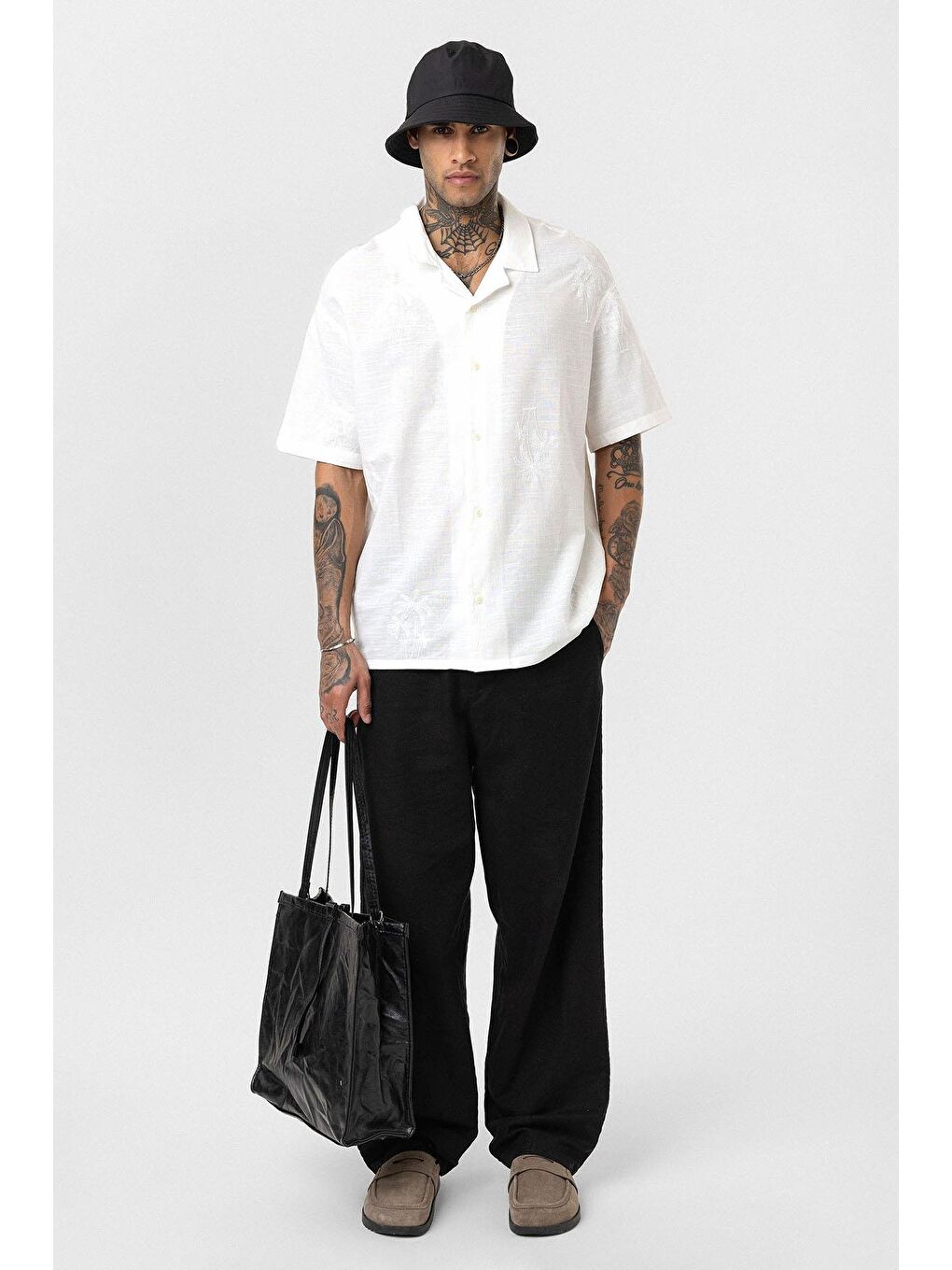 Oversize Nakış Detaylı Kısa Kol Gömlek Ekru