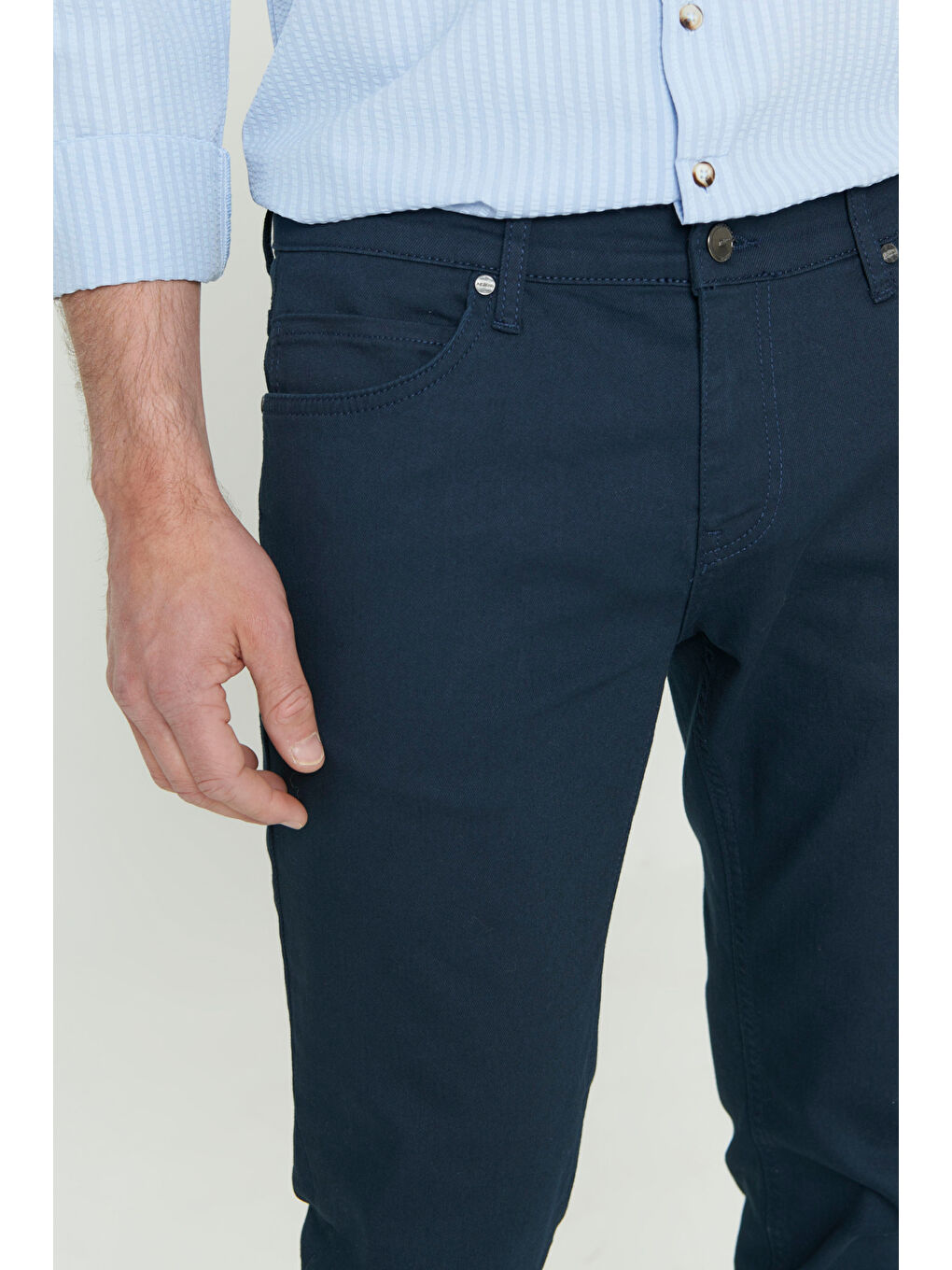 Erkek Lacivert 360 Derece Her Yöne Esneyen Slim Fit Dar Kesim Diyagonal Desenli Pantolon-5