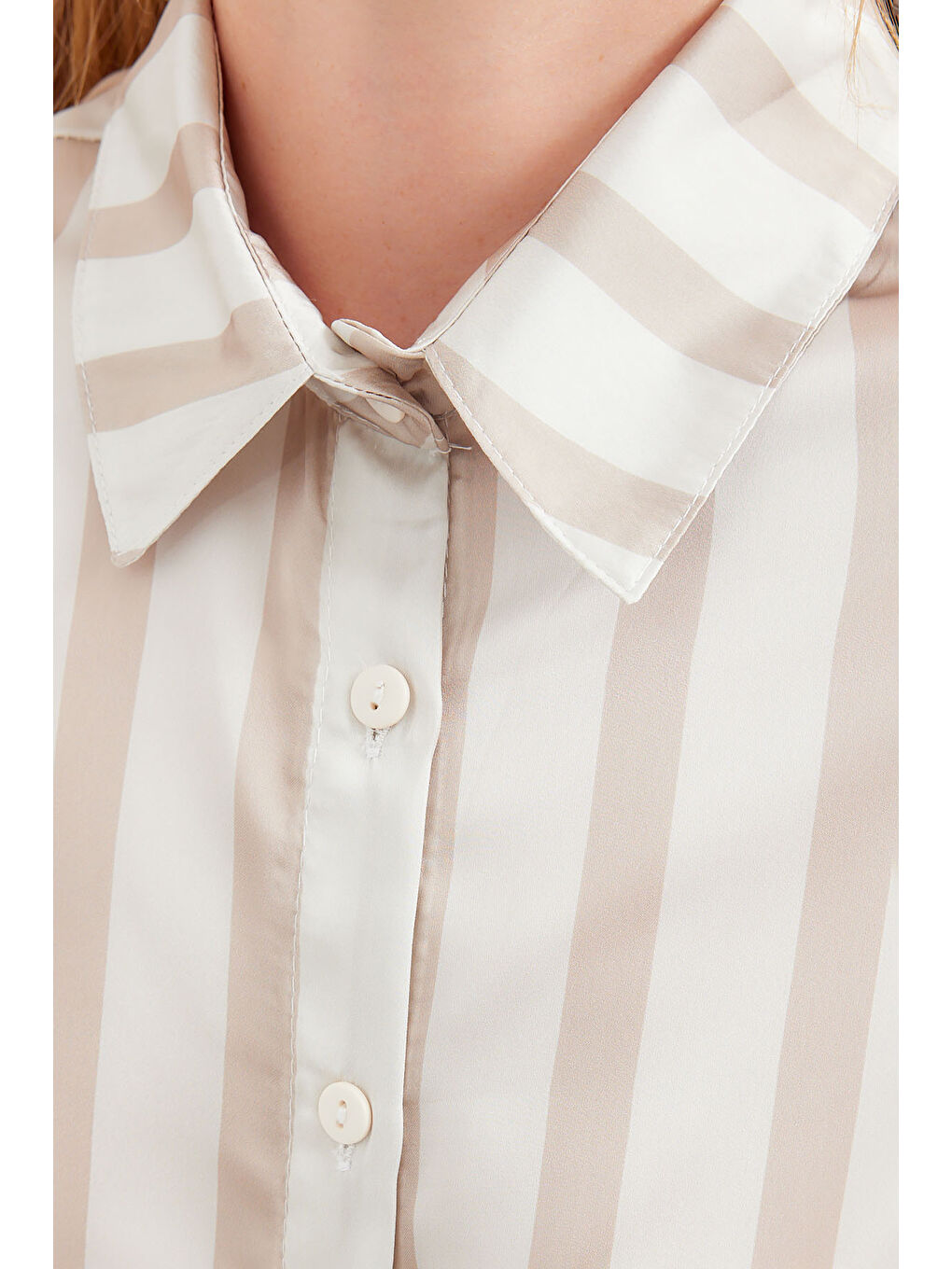 3964 Hafif Dökümlü Saten Gömlek - C. Bej-4