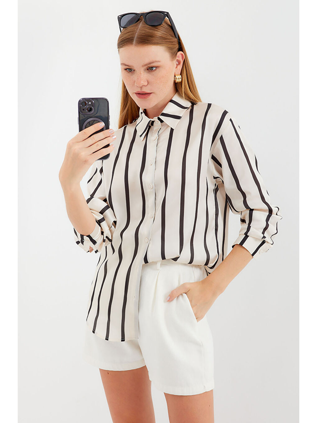 3964 Çizgili Hafif Dökümlü Saten Gömlek - F. Siyah-2