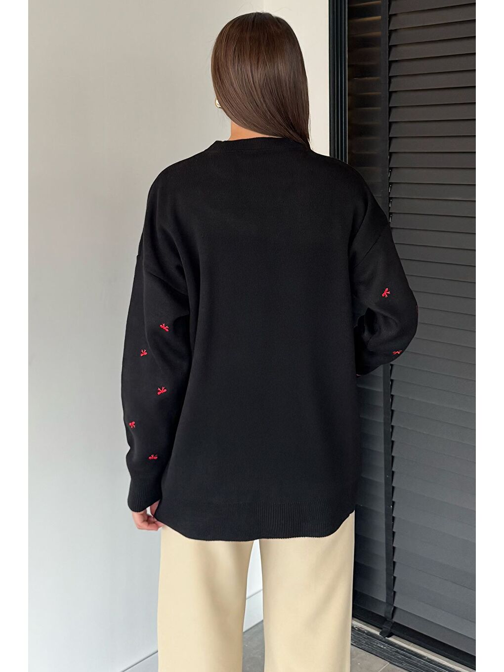 Siyah Kadın Kurdele Nakışlı Triko Kazak (m-l-xl Uyumludur)-3