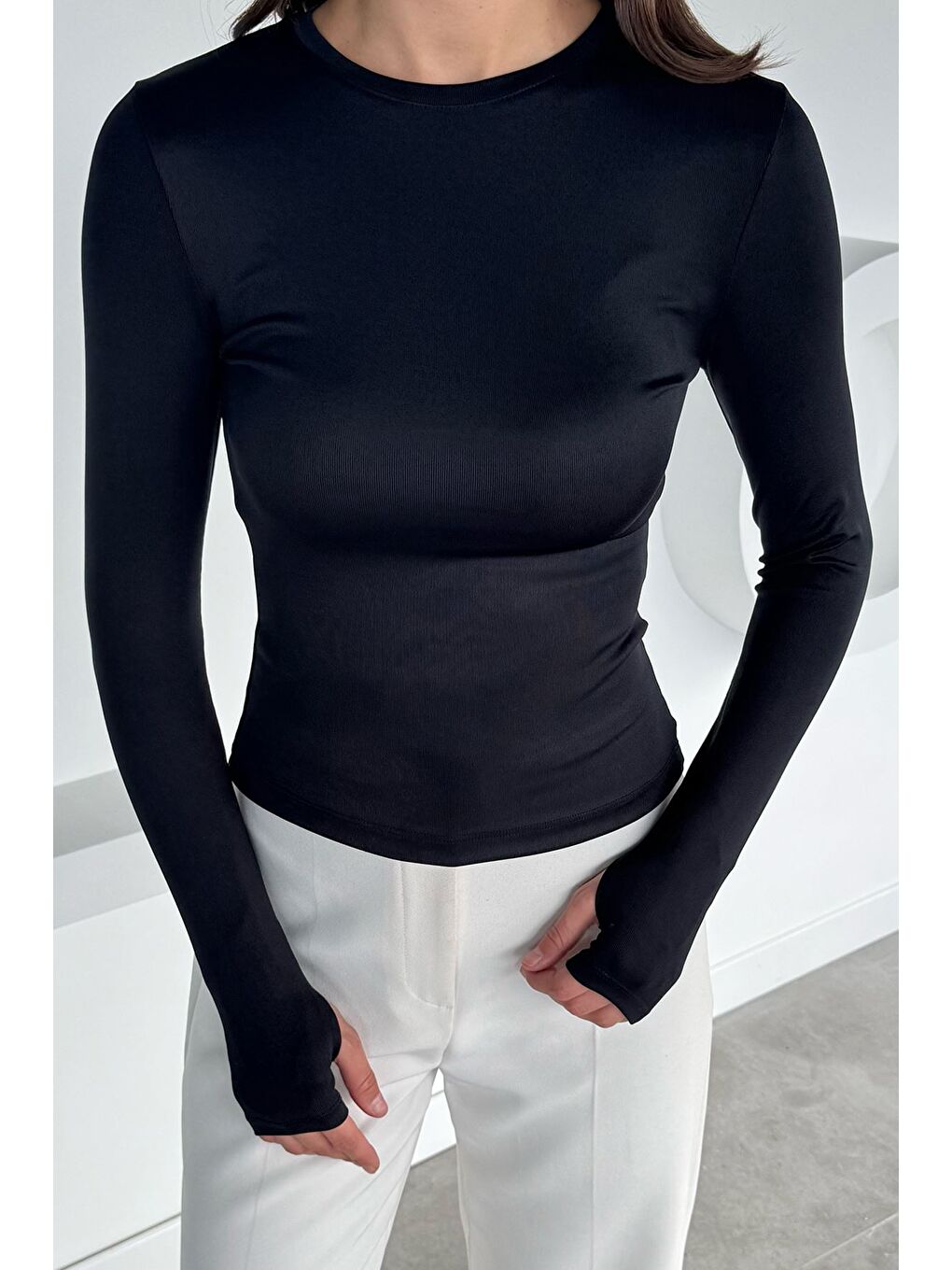 Siyah Kadın Bisiklet Yaka Elastanlı Bluz