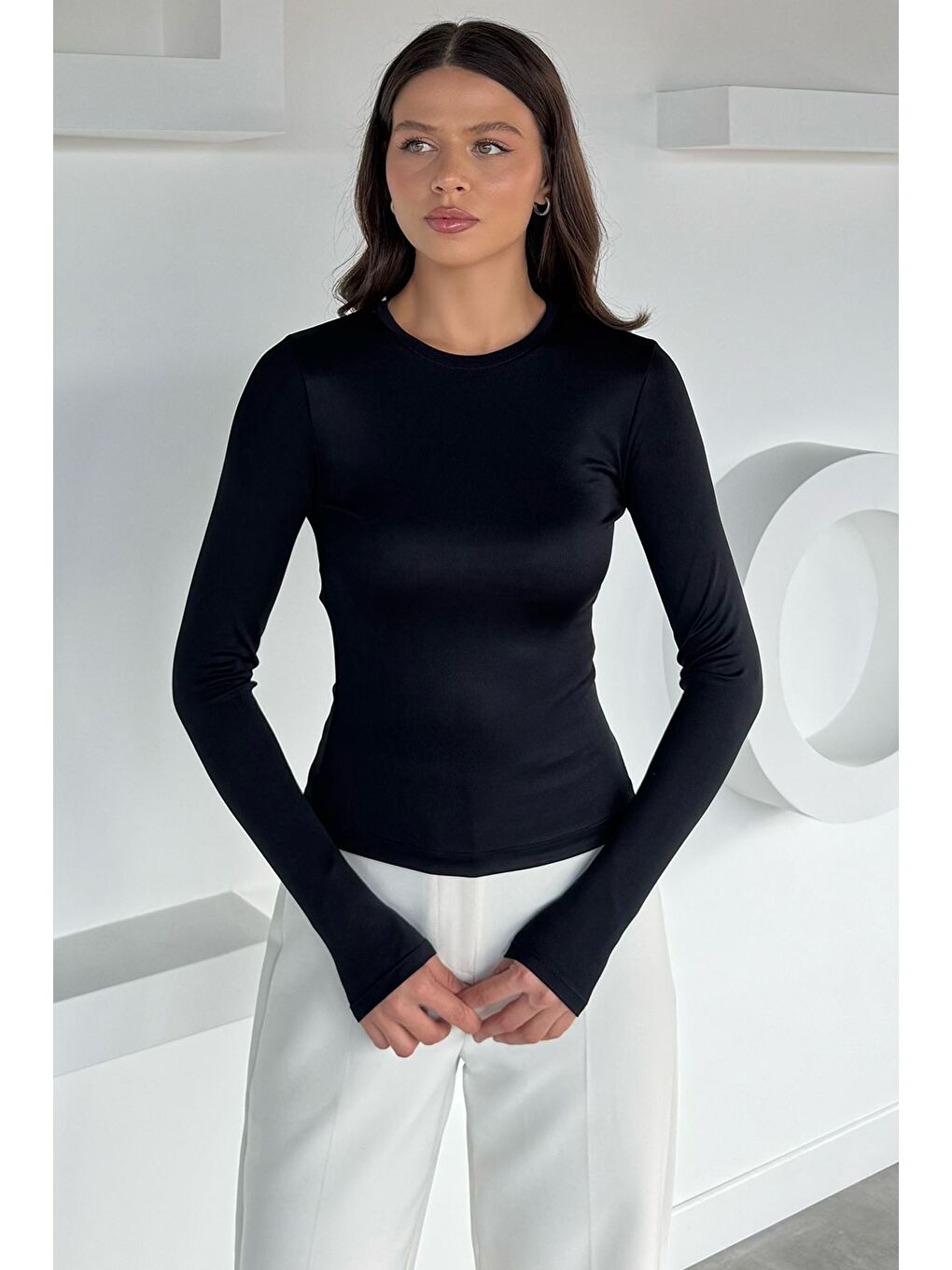 Siyah Kadın Bisiklet Yaka Elastanlı Bluz-1