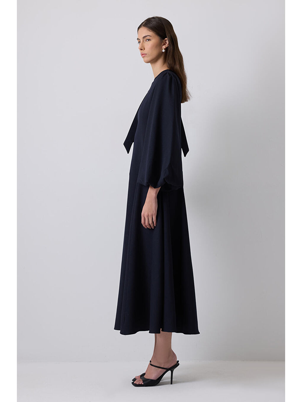 Lacivert Taş İşlemeli Balon Kollu Elbise-2