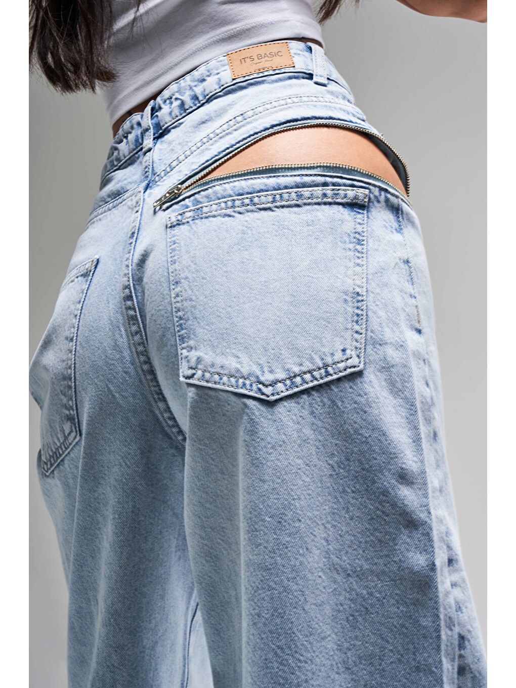 Mavi Kadın Snow Jean Rengi 4S5 3 Palazzo Fit Bol Kesim  100 Pamuk Fermuar Detaylı Tasarım Denim Jean-1